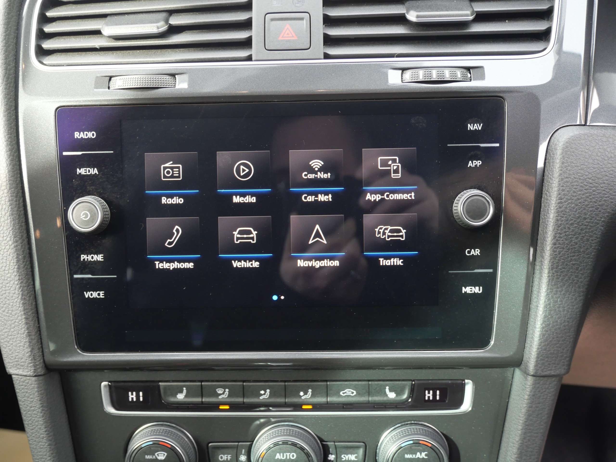 2019 VOLKSWAGEN GOLF 2019 VOLKSWAGEN GOLF