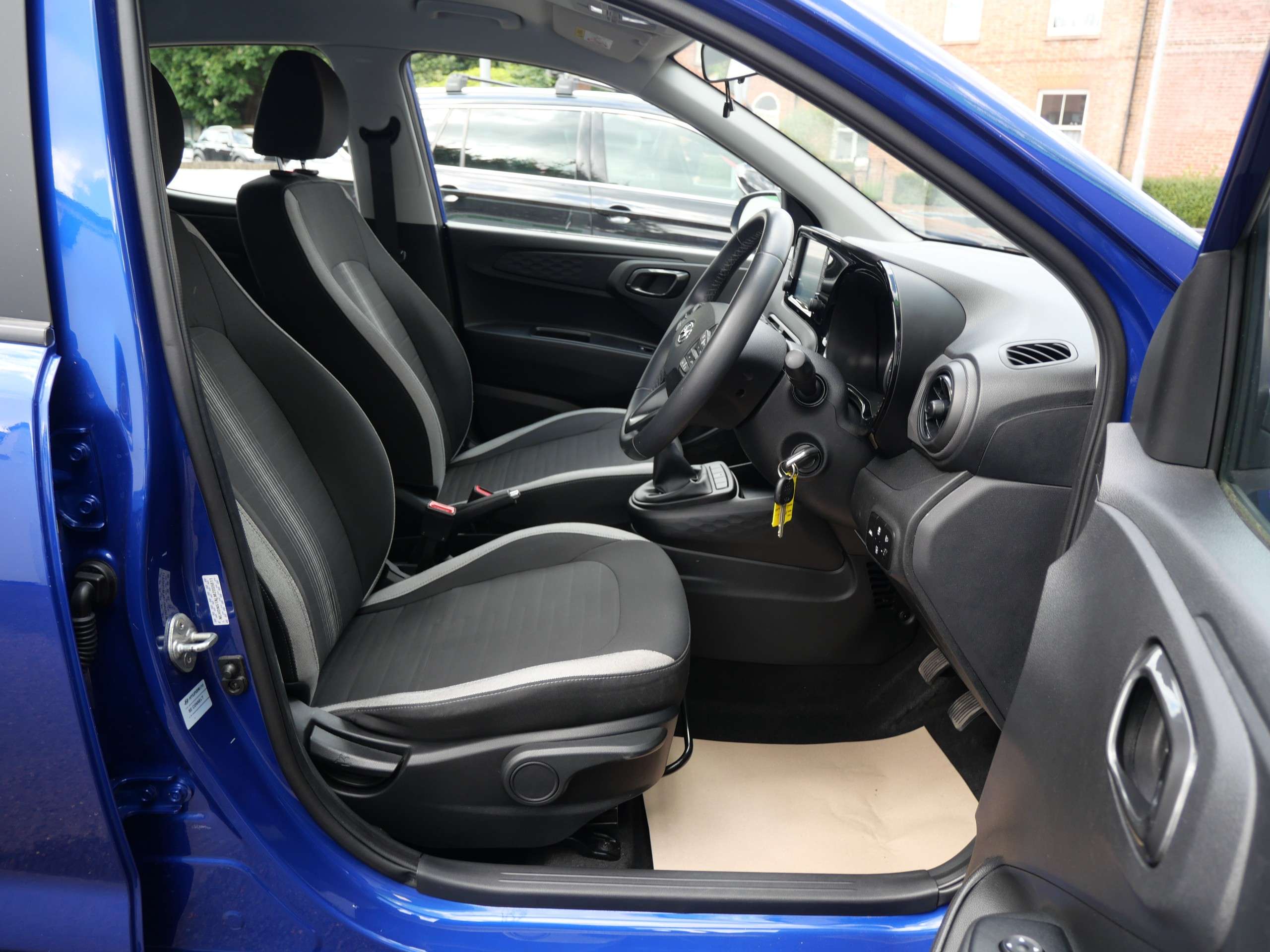 2021 HYUNDAI I10 2021 HYUNDAI I10