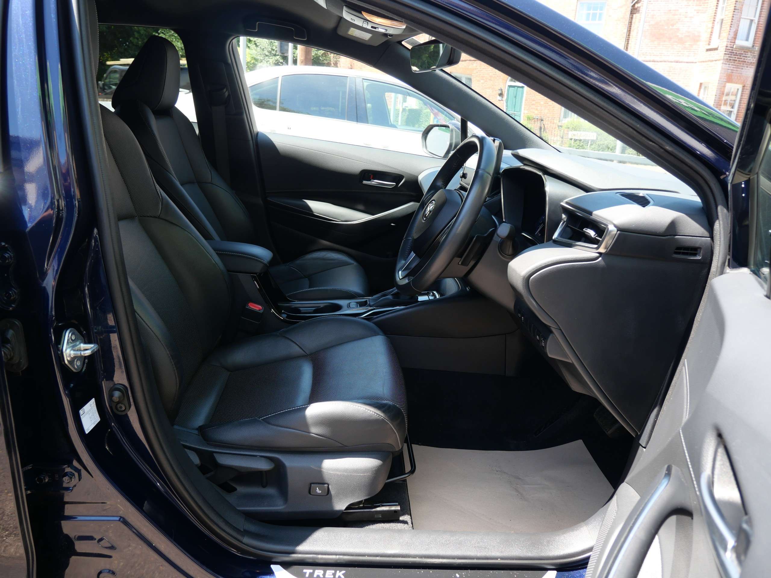 2022 TOYOTA COROLLA 2022 TOYOTA COROLLA