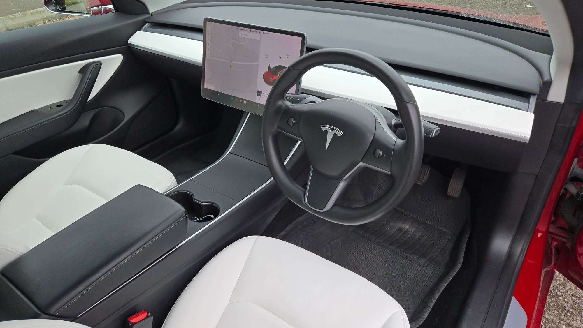2019 TESLA MODEL 3 2019 TESLA MODEL 3