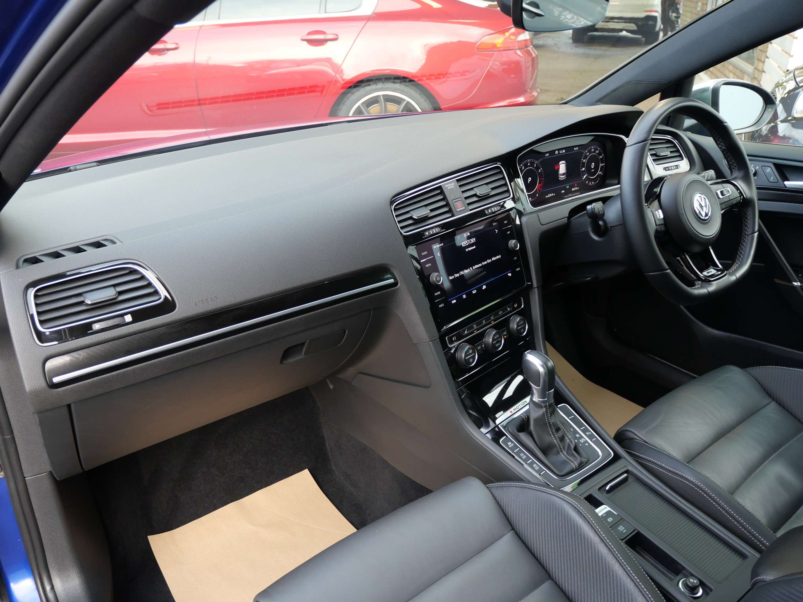 2017 VOLKSWAGEN GOLF 2017 VOLKSWAGEN GOLF