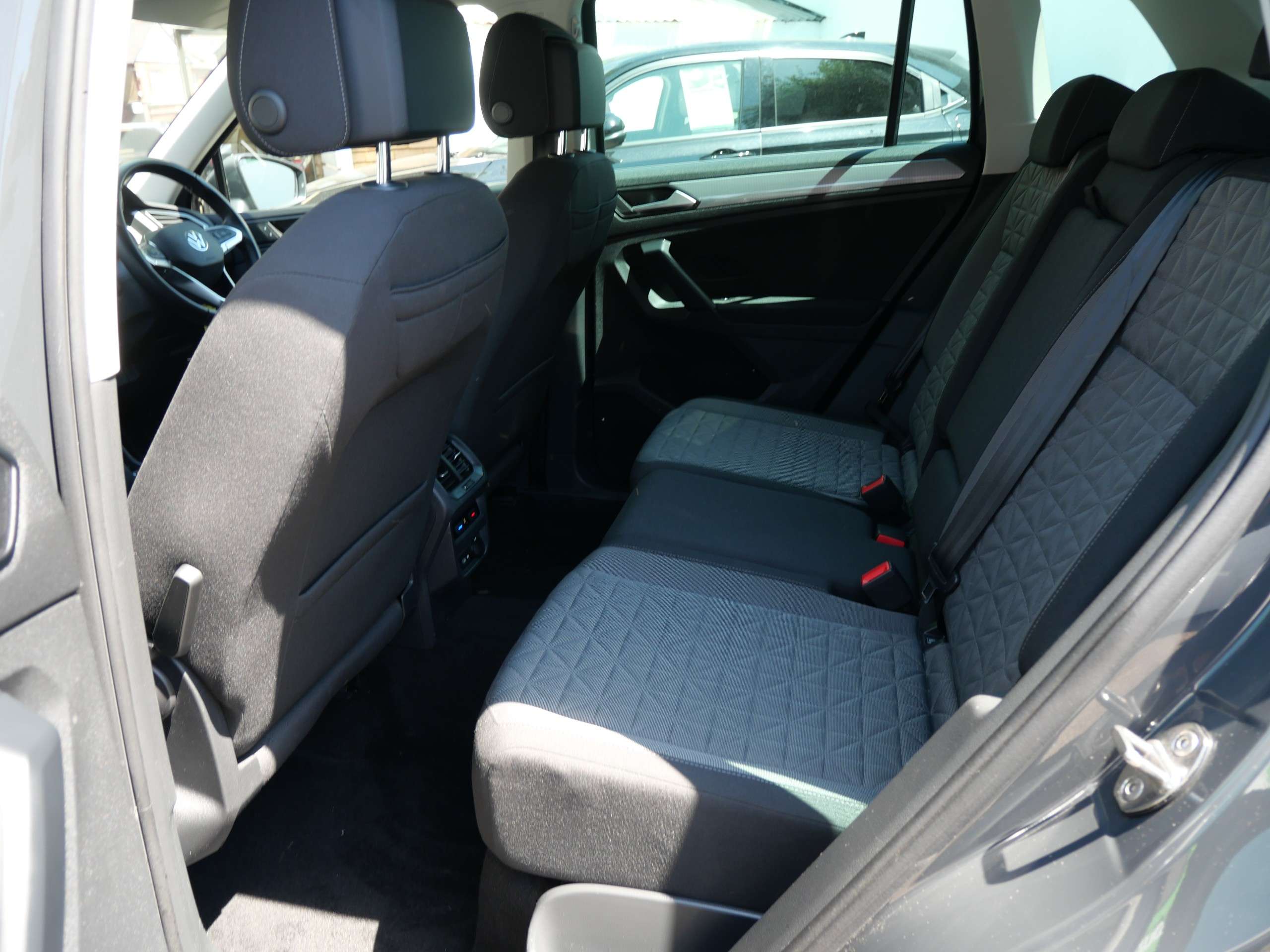 2021 VOLKSWAGEN TIGUAN 2021 VOLKSWAGEN TIGUAN