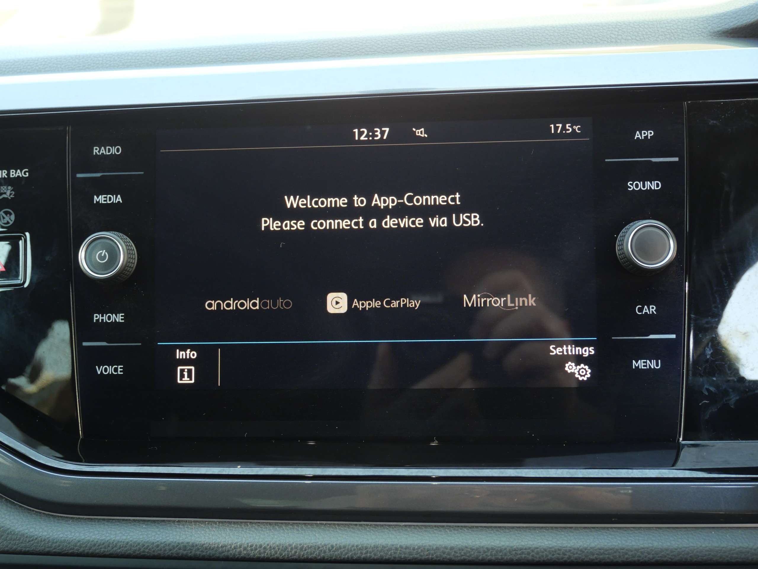 2019 VOLKSWAGEN POLO 2019 VOLKSWAGEN POLO