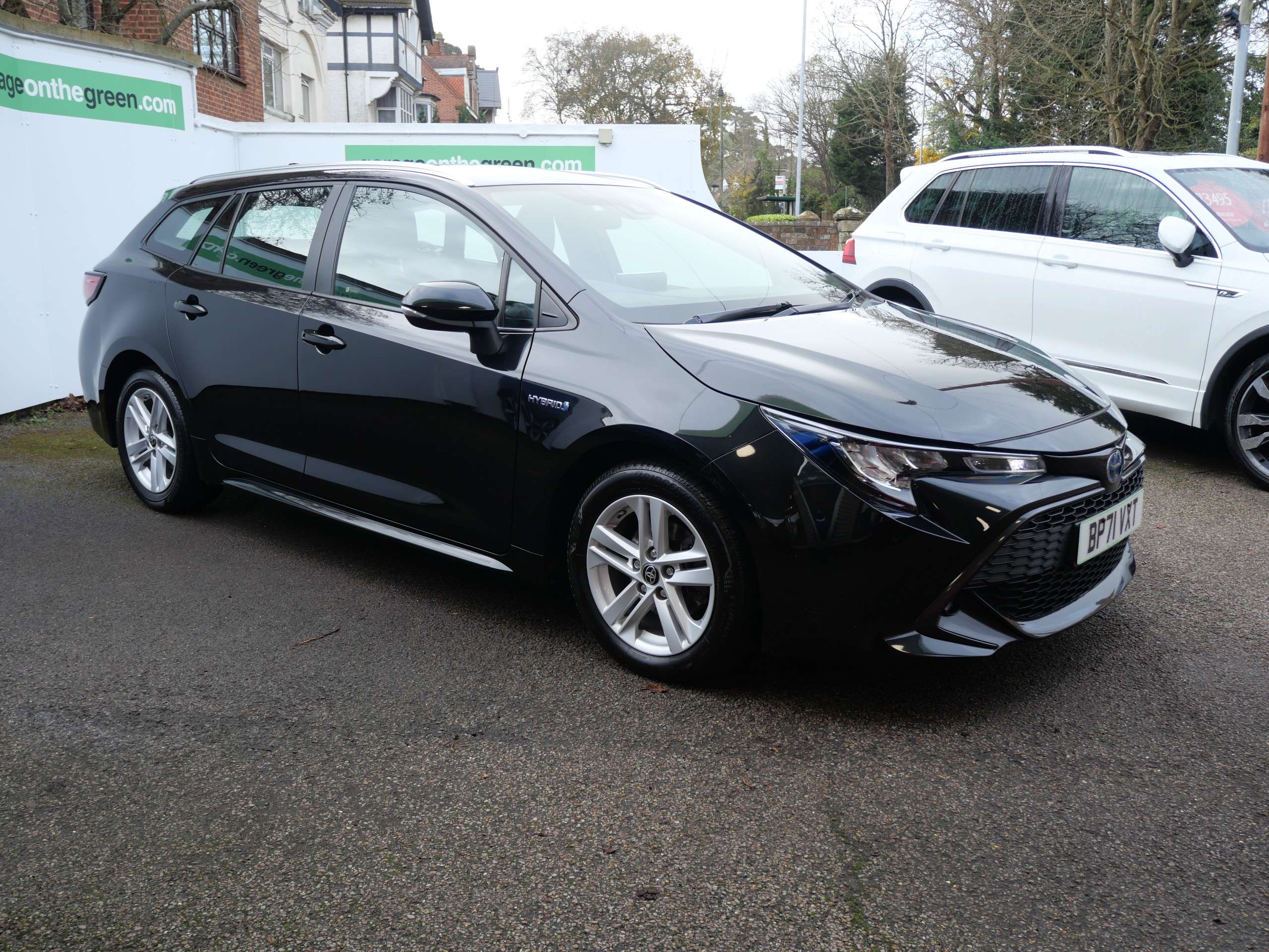 A 2022 TOYOTA COROLLA 1.8 VVT-h GPF Icon Touring Sports Petrol Hybrid CVT Euro 6 (s/s) 5dr 1 Owner A 2022 TOYOTA COROLLA 1.8 VVT-h GPF Icon Touring Sports Petrol Hybrid CVT Euro 6 (s/s) 5dr 1 Owner