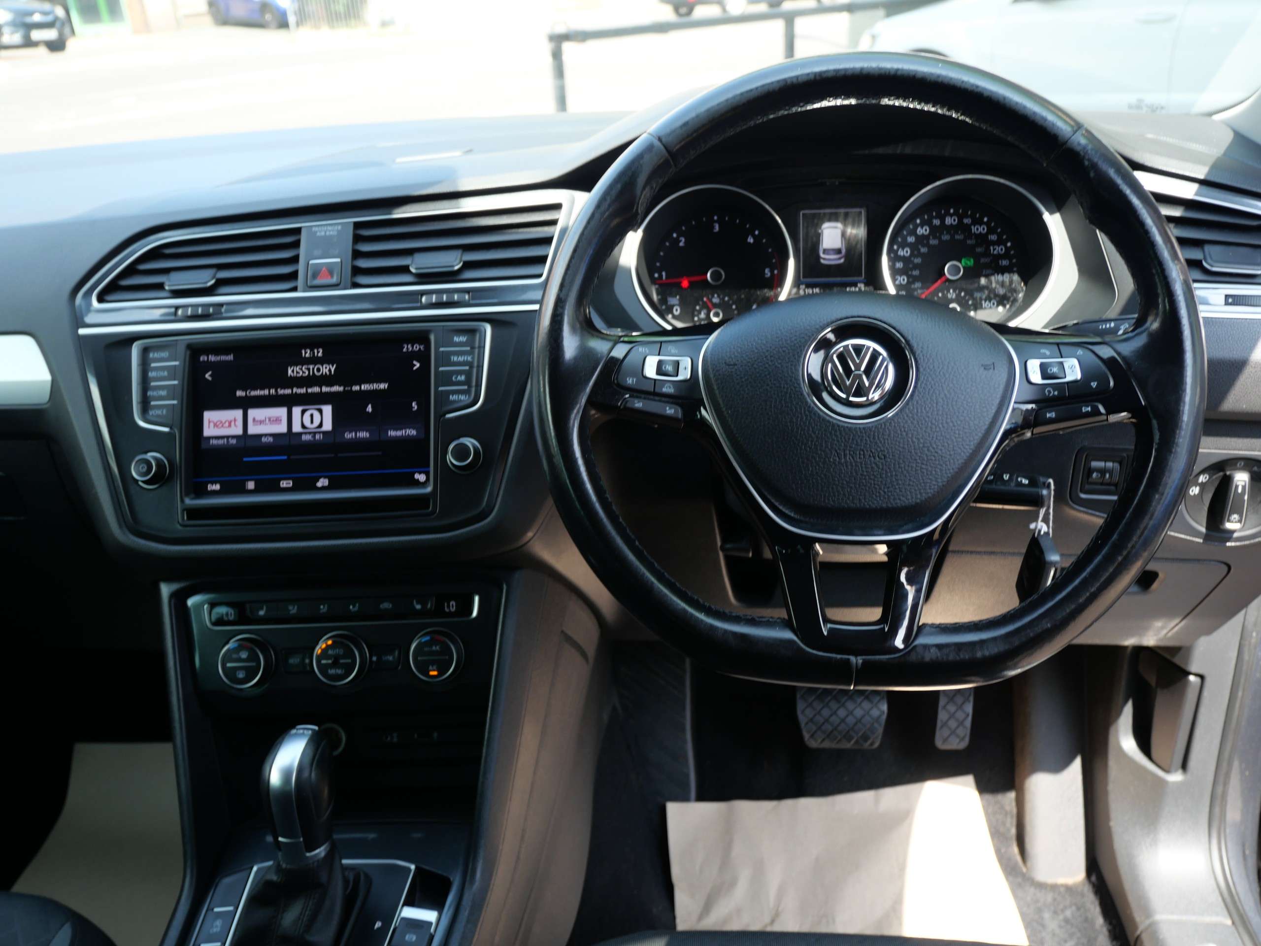 2017 VOLKSWAGEN TIGUAN 2017 VOLKSWAGEN TIGUAN