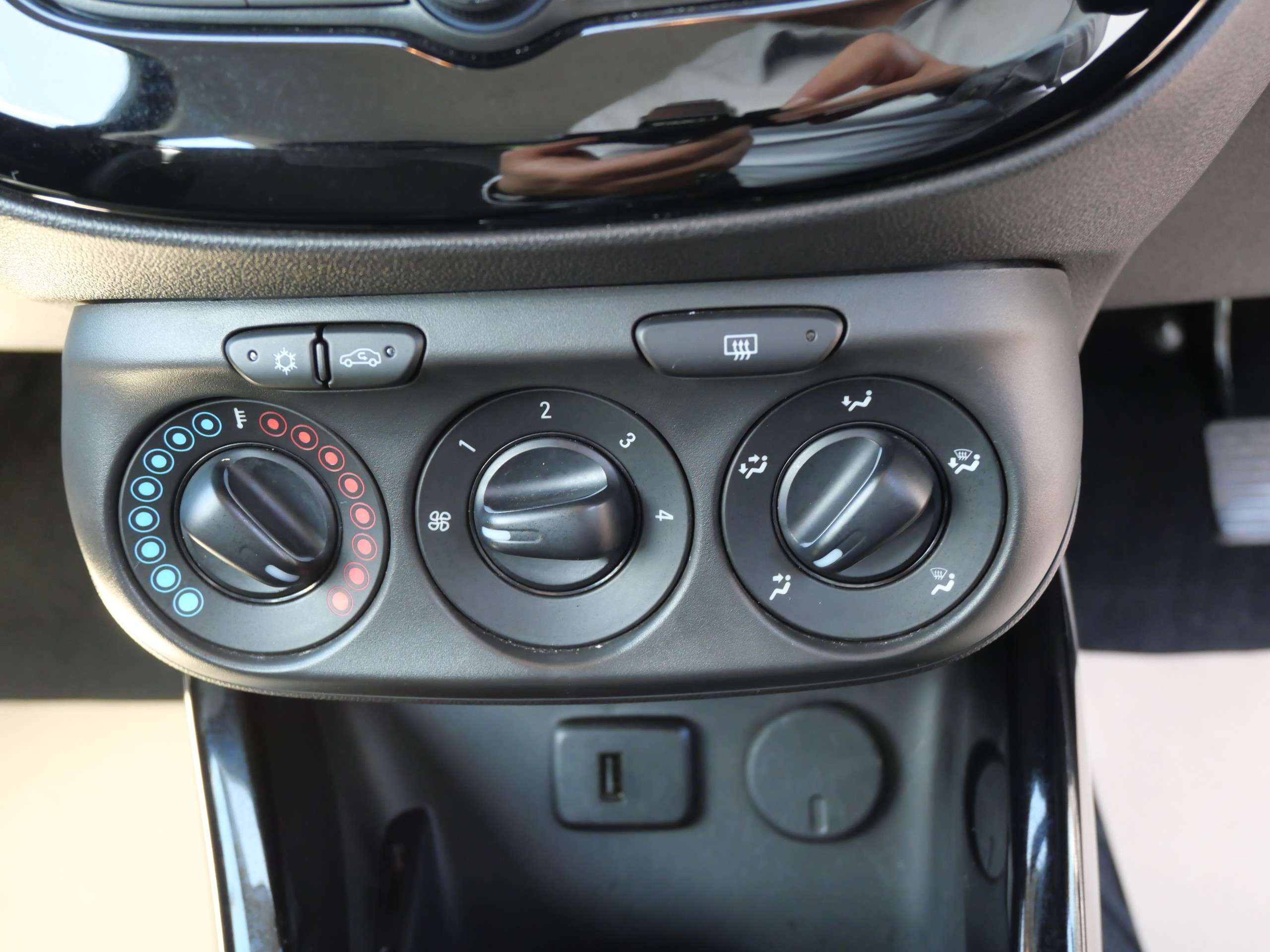 2019 VAUXHALL ADAM 2019 VAUXHALL ADAM