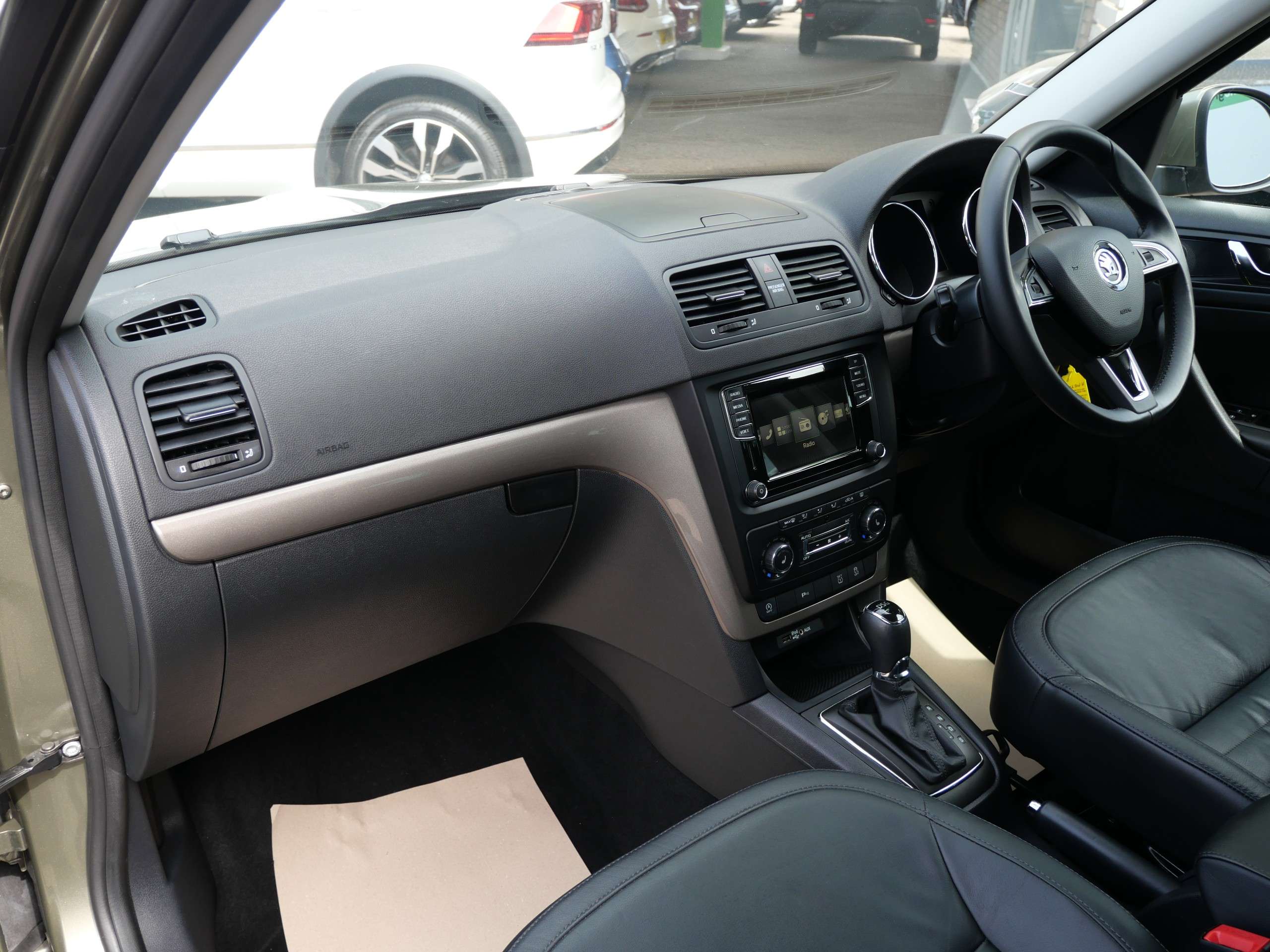 2015 SKODA YETI 2015 SKODA YETI