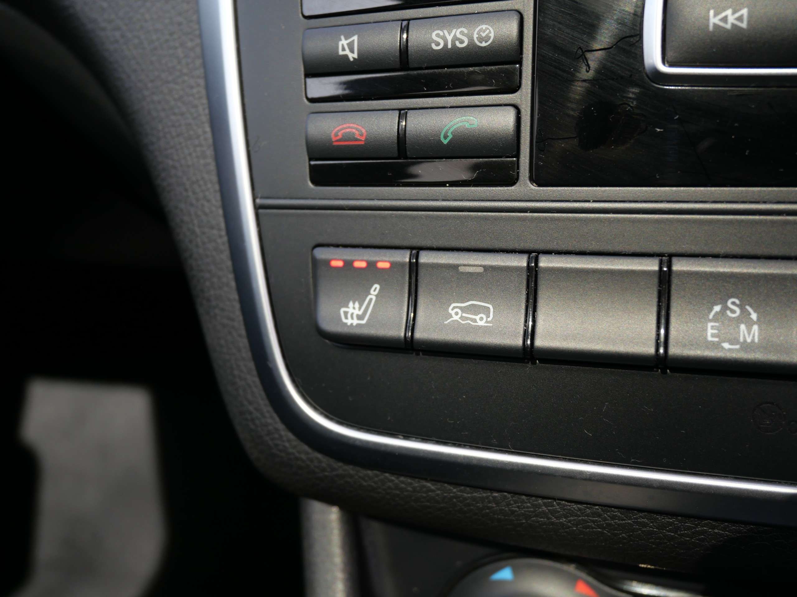 2015 MERCEDES-BENZ GLA 2015 MERCEDES-BENZ GLA