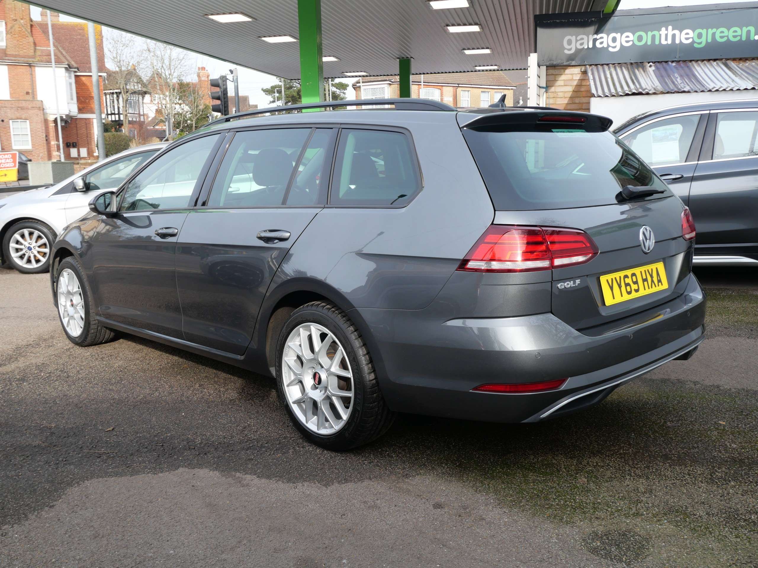 2019 VOLKSWAGEN GOLF 2019 VOLKSWAGEN GOLF