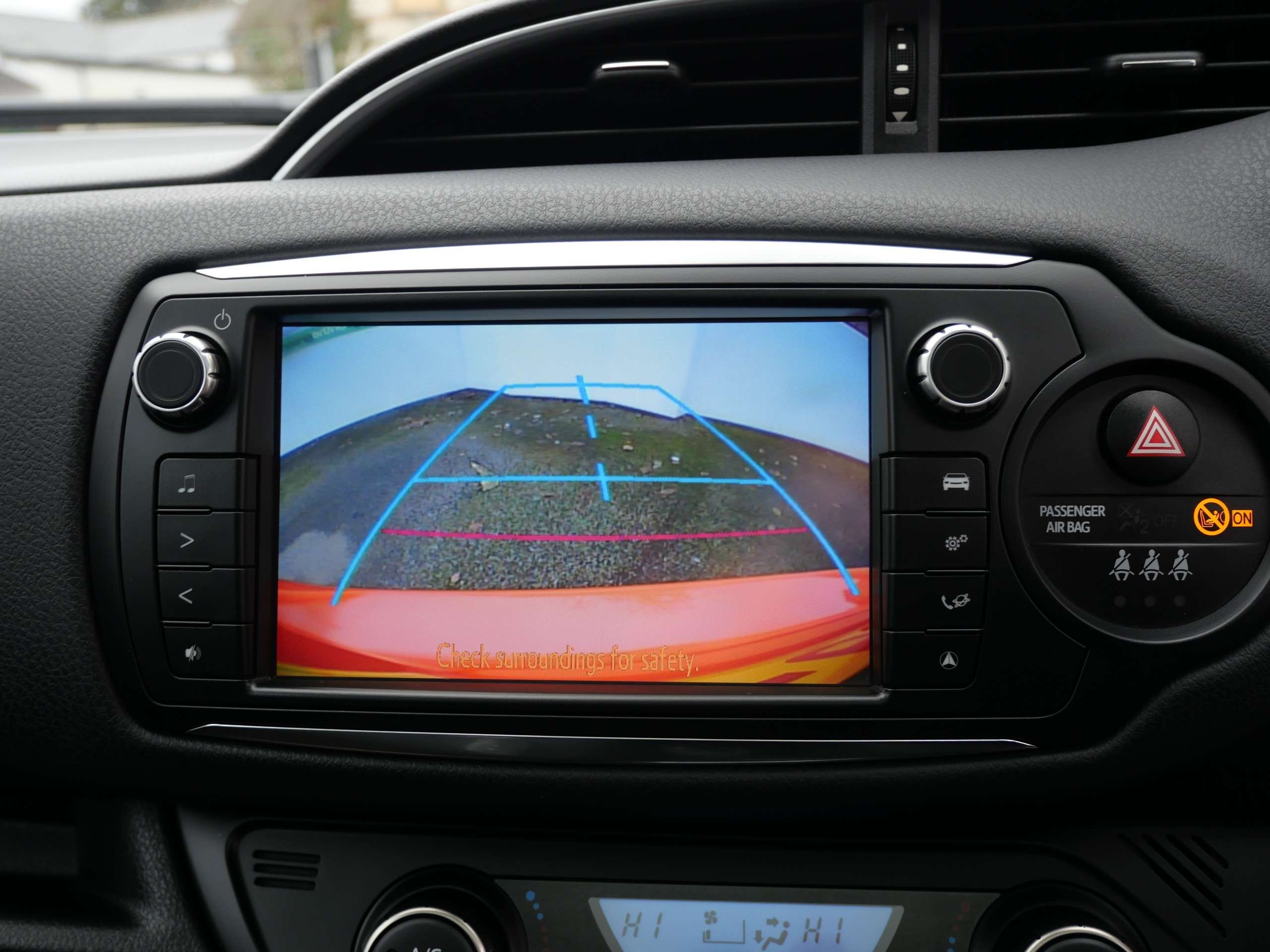 2016 TOYOTA YARIS 2016 TOYOTA YARIS