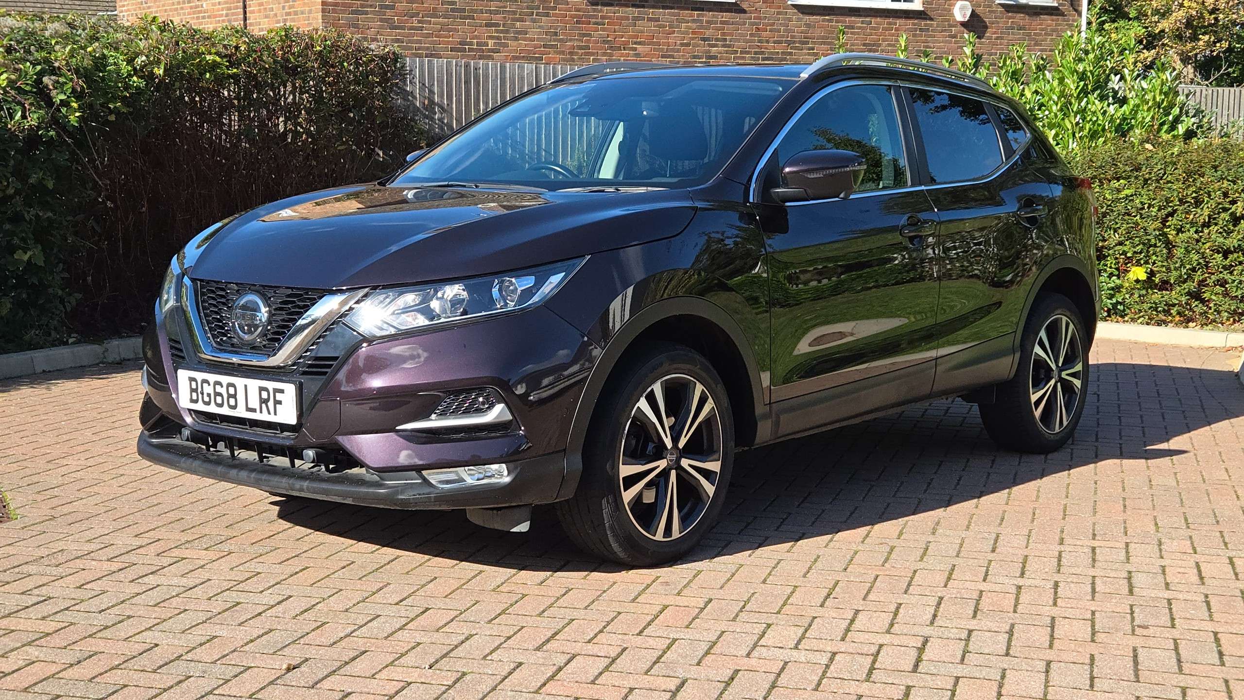 A 2018 NISSAN QASHQAI 1.3 DIG-T N-Connecta Euro 6 (s/s) 5dr 1 Owner 44000 Miles A 2018 NISSAN QASHQAI 1.3 DIG-T N-Connecta Euro 6 (s/s) 5dr 1 Owner 44000 Miles