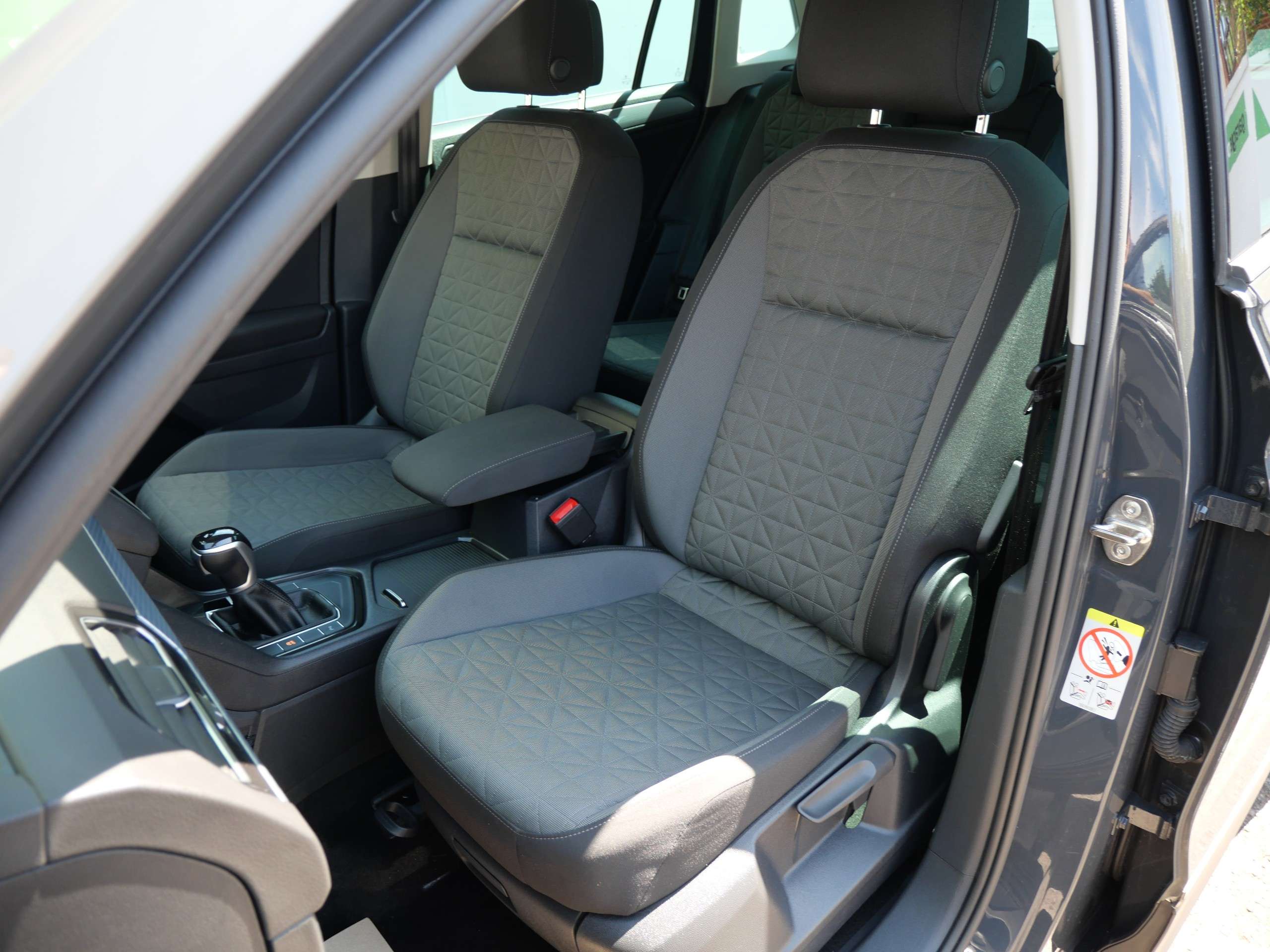 2021 VOLKSWAGEN TIGUAN 2021 VOLKSWAGEN TIGUAN