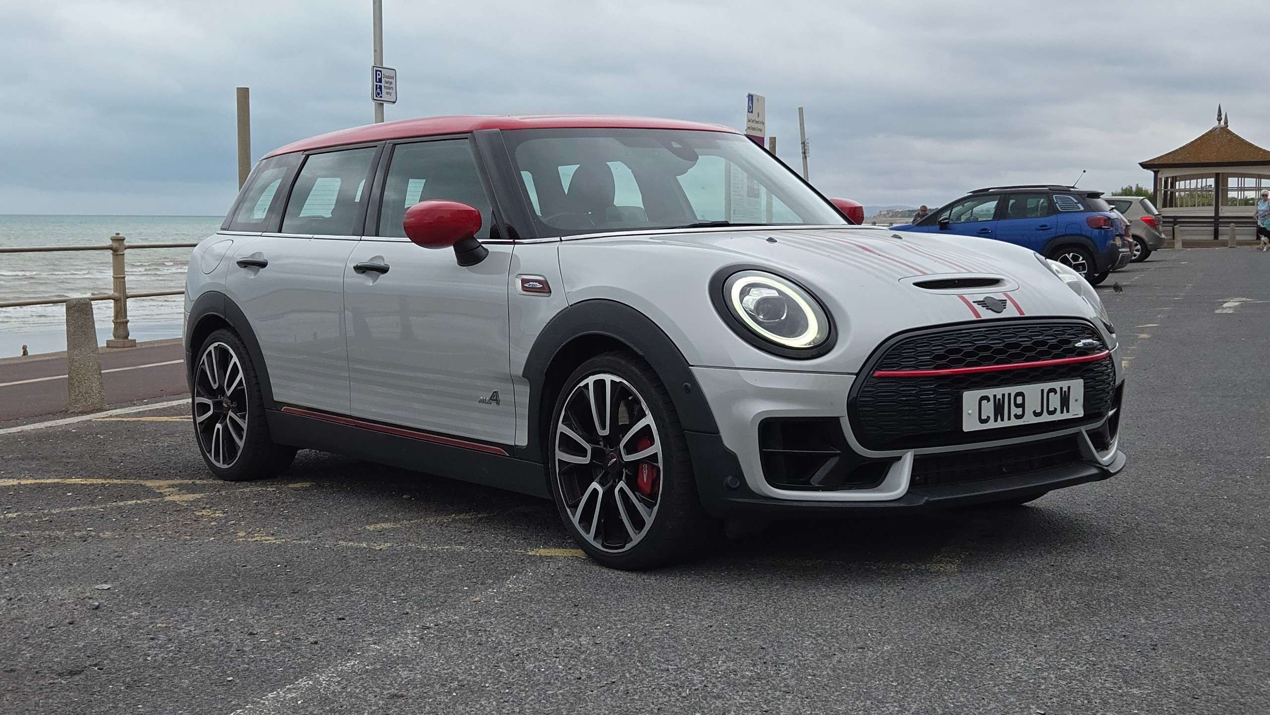 A 2019 MINI CLUBMAN 2.0 John Cooper Works Steptronic ALL4 Euro 6 (s/s) (306 ps) 6dr A 2019 MINI CLUBMAN 2.0 John Cooper Works Steptronic ALL4 Euro 6 (s/s) (306 ps) 6dr
