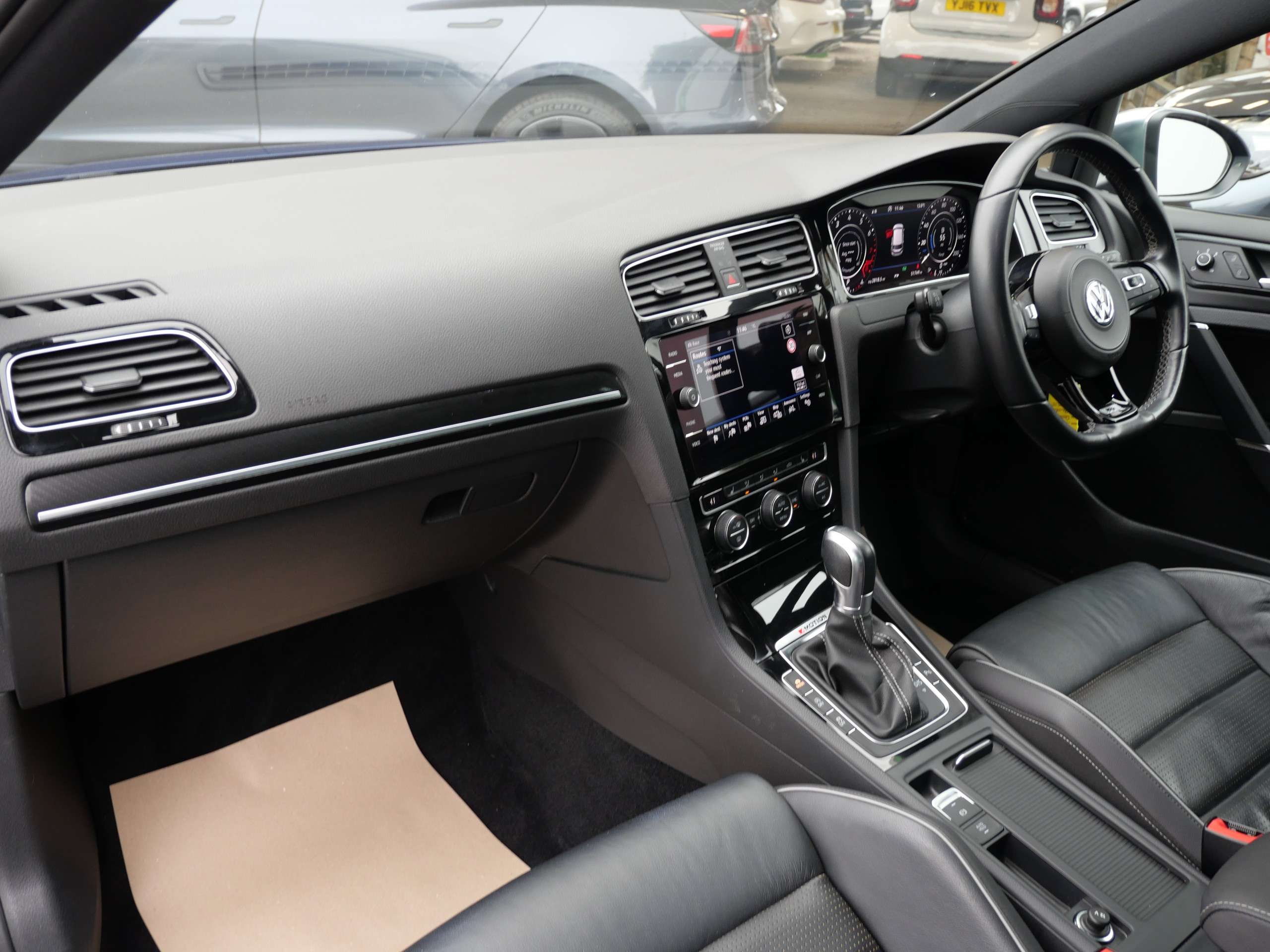 2018 VOLKSWAGEN GOLF 2018 VOLKSWAGEN GOLF