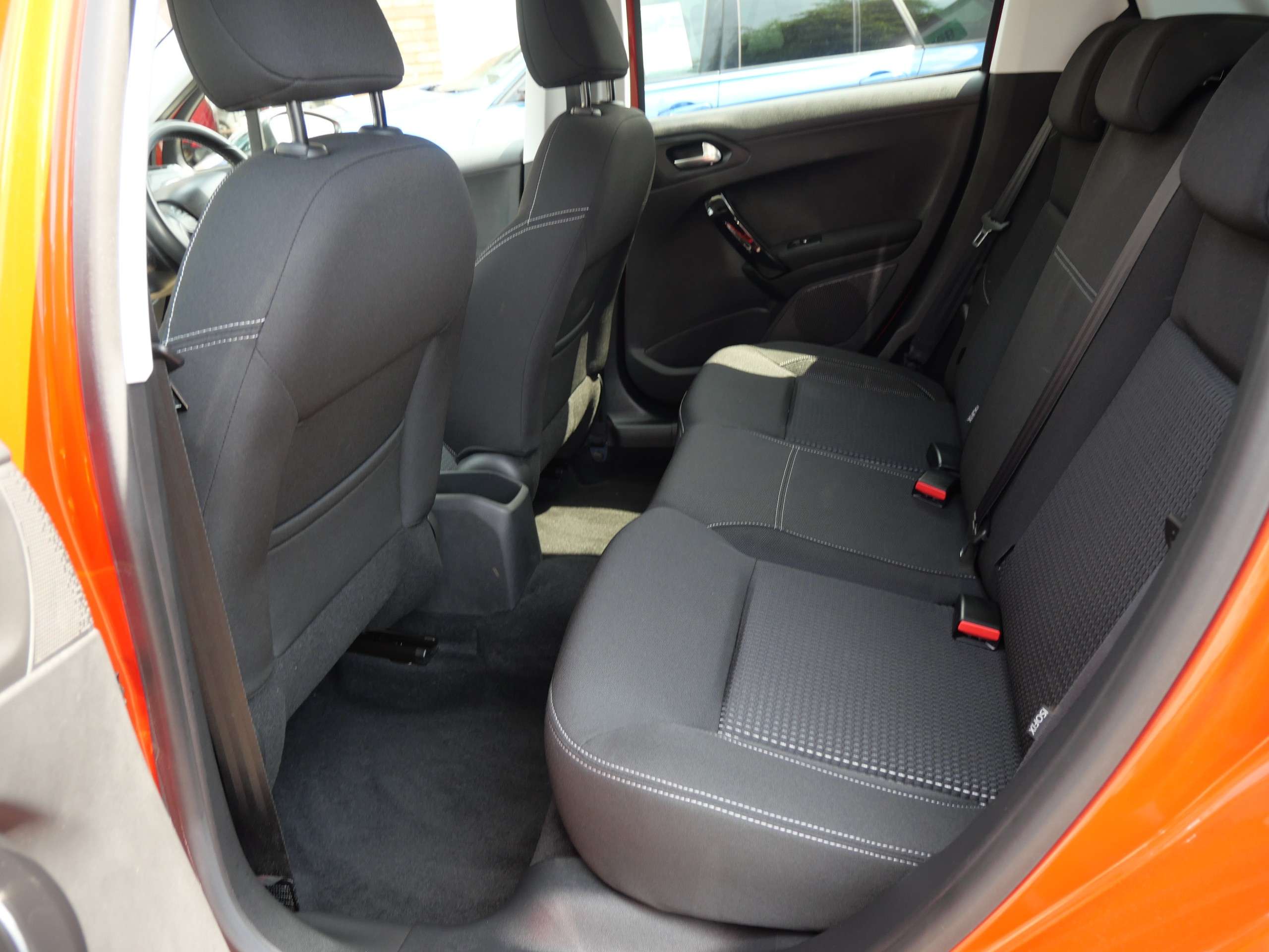2018 PEUGEOT 208 2018 PEUGEOT 208