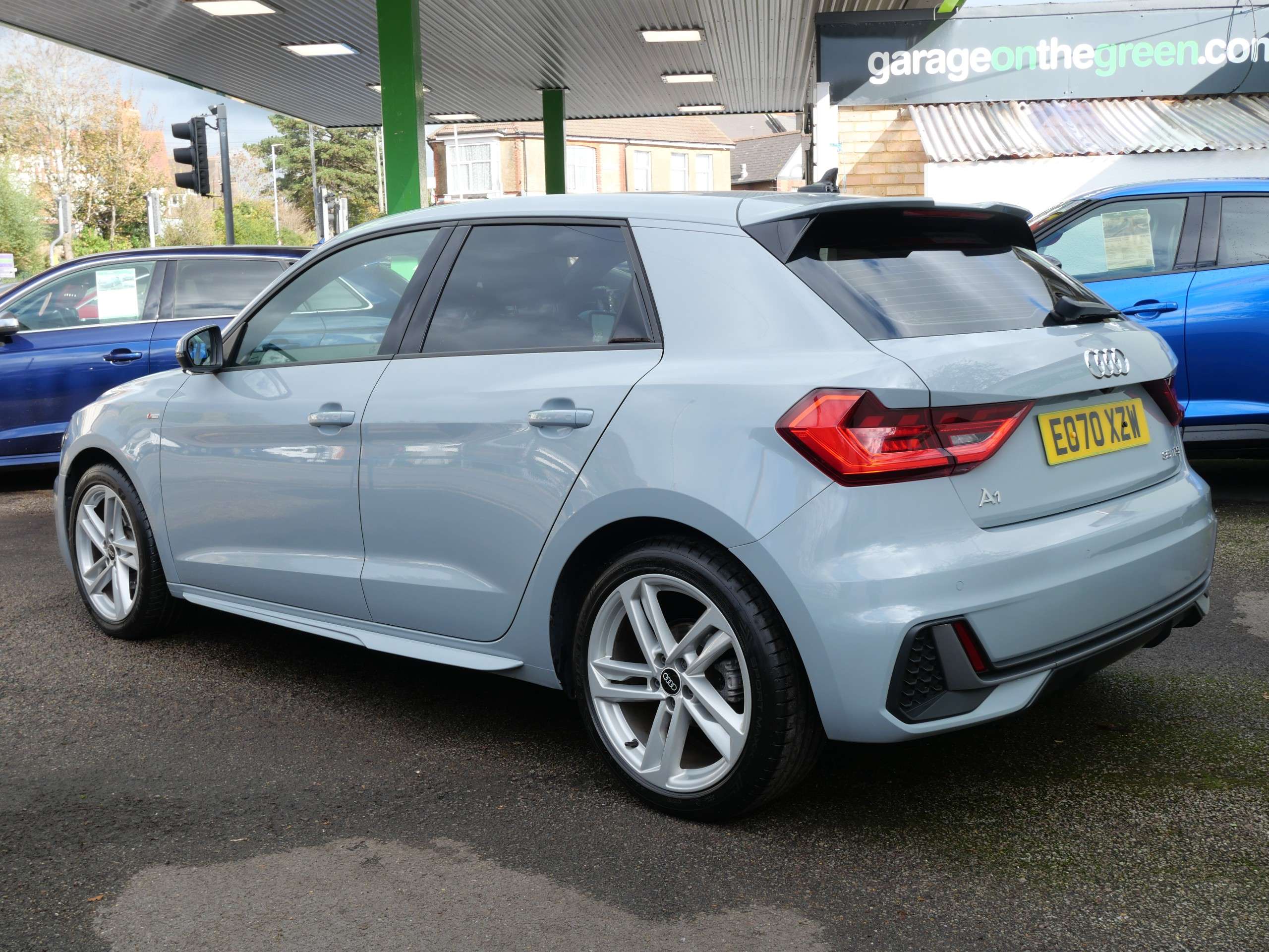 2020 AUDI A1 2020 AUDI A1