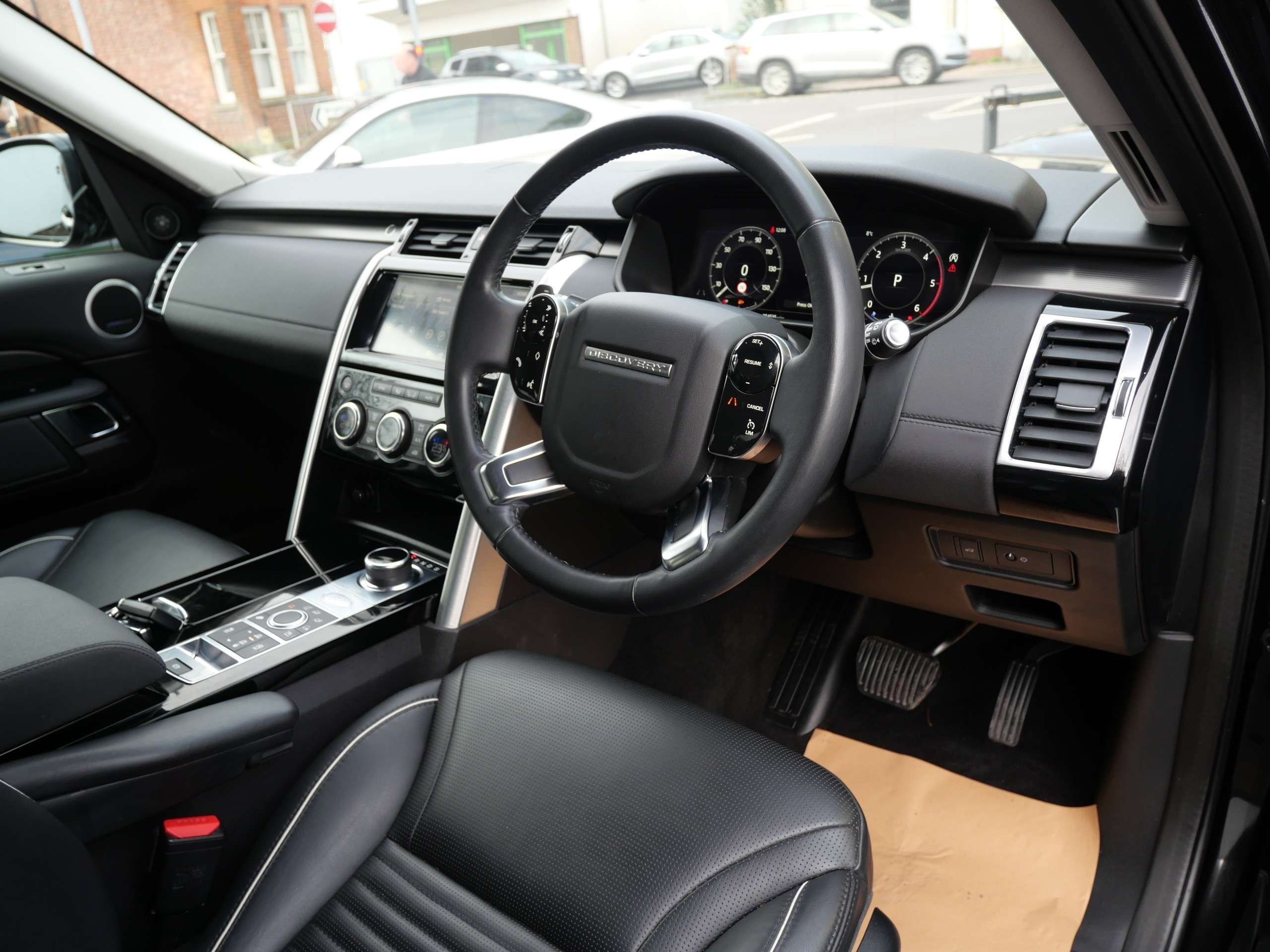 2018 LAND ROVER DISCOVERY 2018 LAND ROVER DISCOVERY