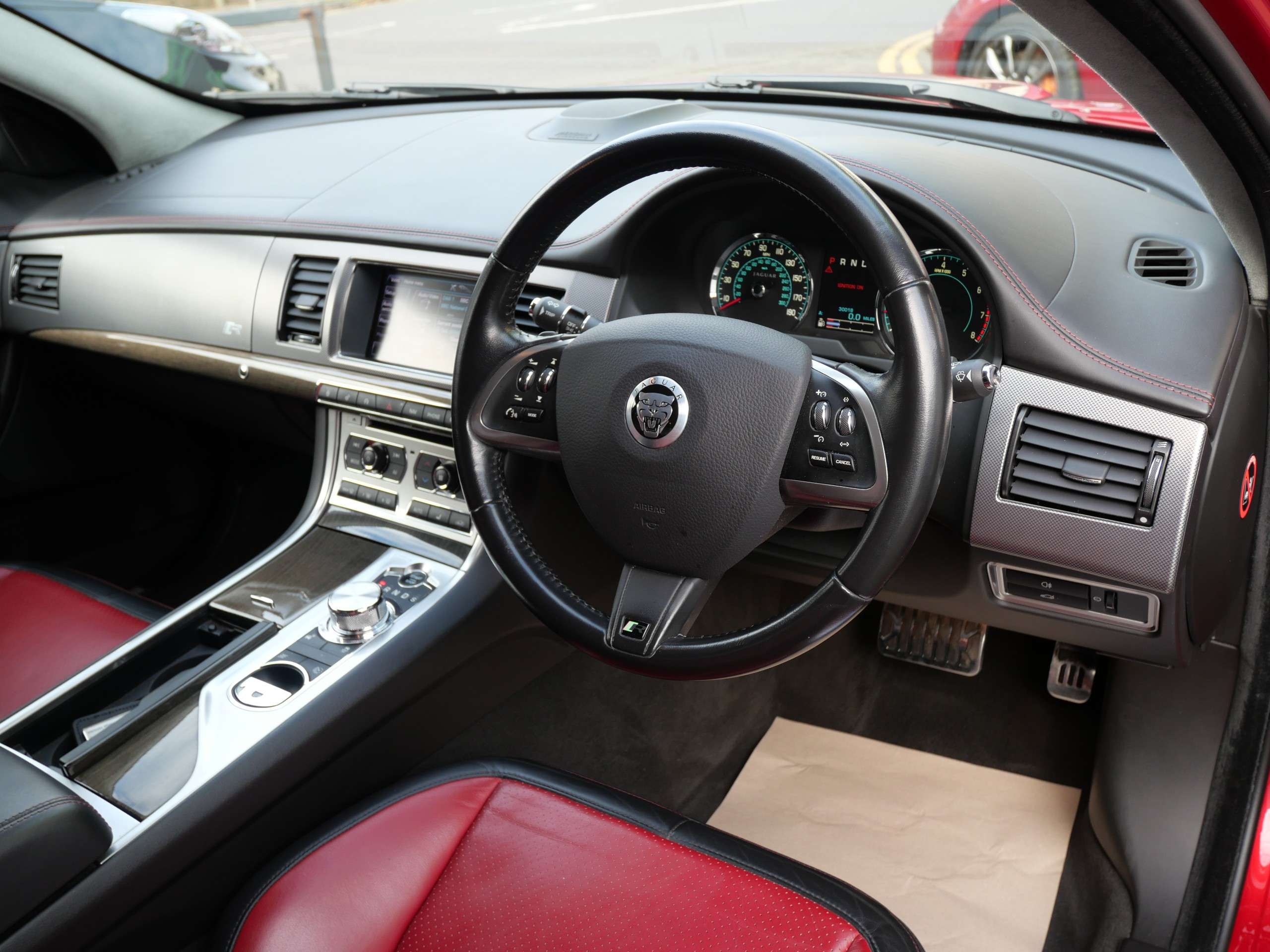 2013 JAGUAR XF 2013 JAGUAR XF