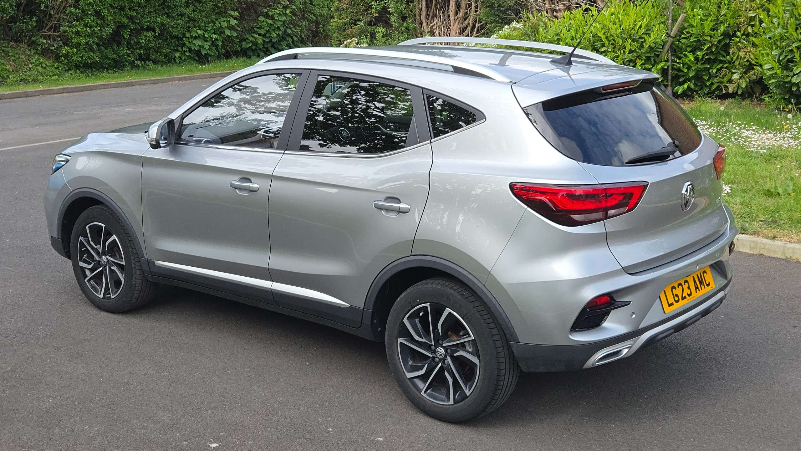 A 2023 MG ZS 1.5 VTi-TECH Exclusive Euro 6 (s/s) 5dr A 2023 MG ZS 1.5 VTi-TECH Exclusive Euro 6 (s/s) 5dr