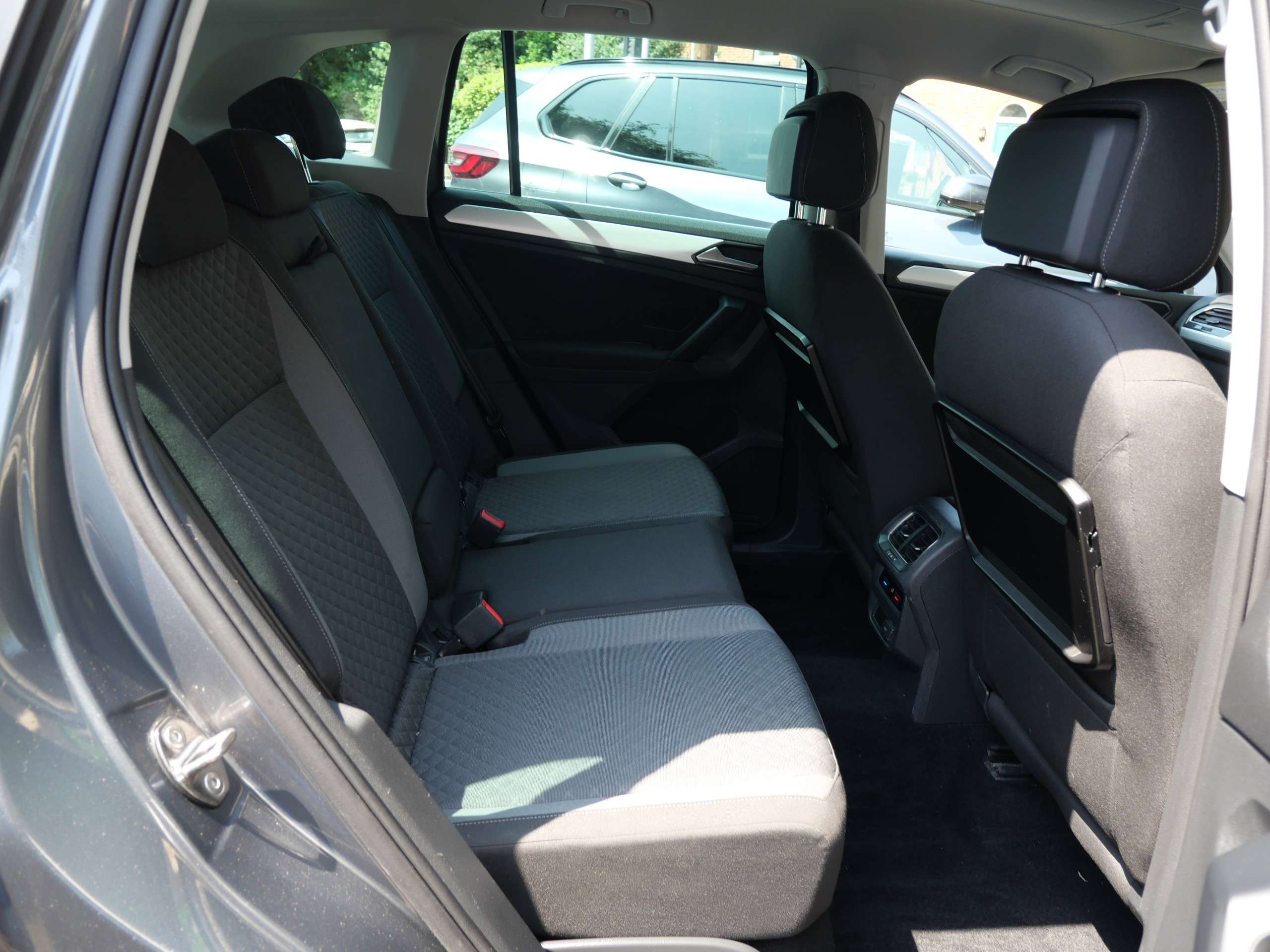 2017 VOLKSWAGEN TIGUAN 2017 VOLKSWAGEN TIGUAN