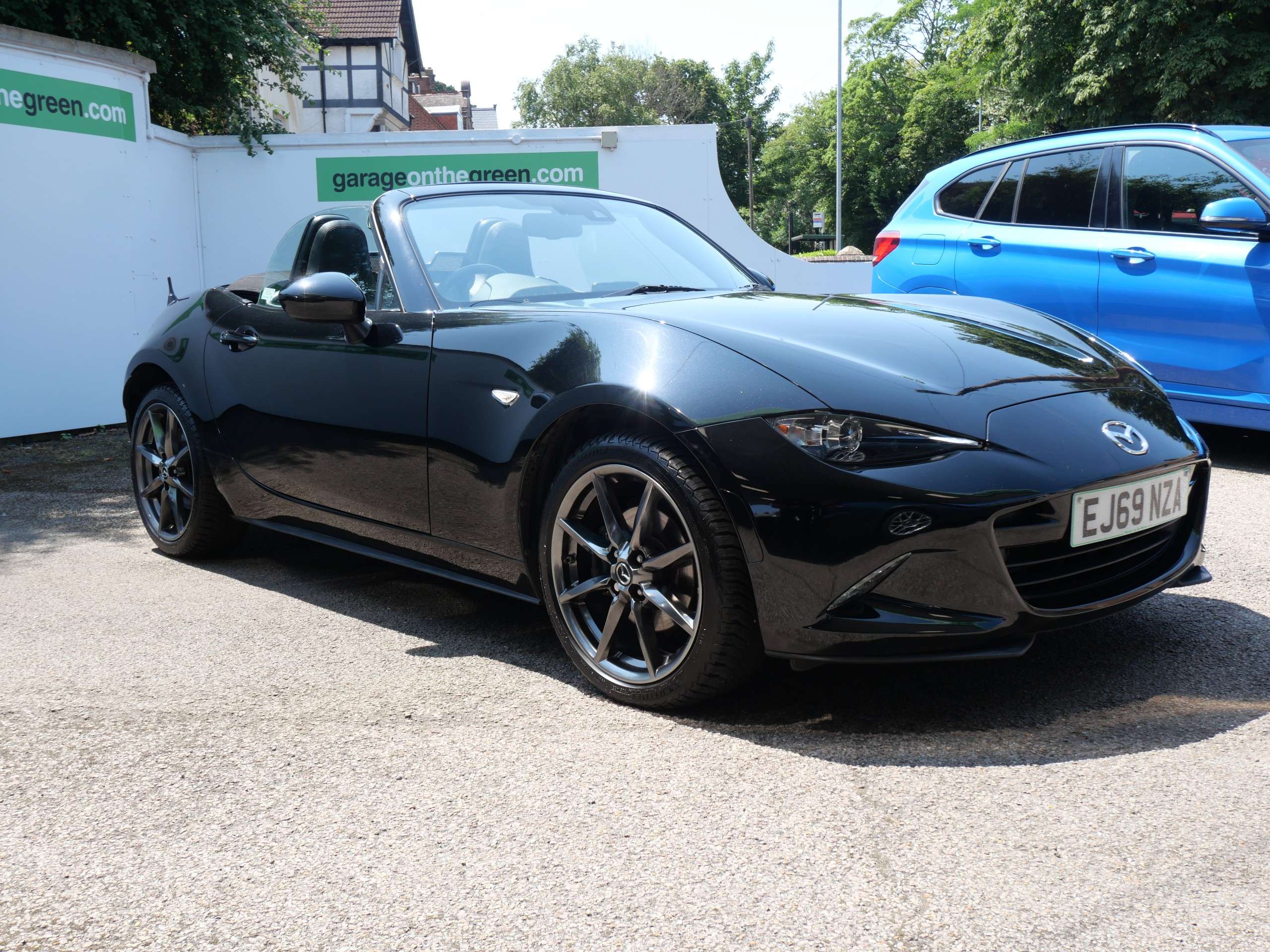 A 2019 MAZDA MX-5 2.0 SKYACTIV-G Sport Nav+ Euro 6 (s/s) 2dr 38000 Miles A 2019 MAZDA MX-5 2.0 SKYACTIV-G Sport Nav+ Euro 6 (s/s) 2dr 38000 Miles
