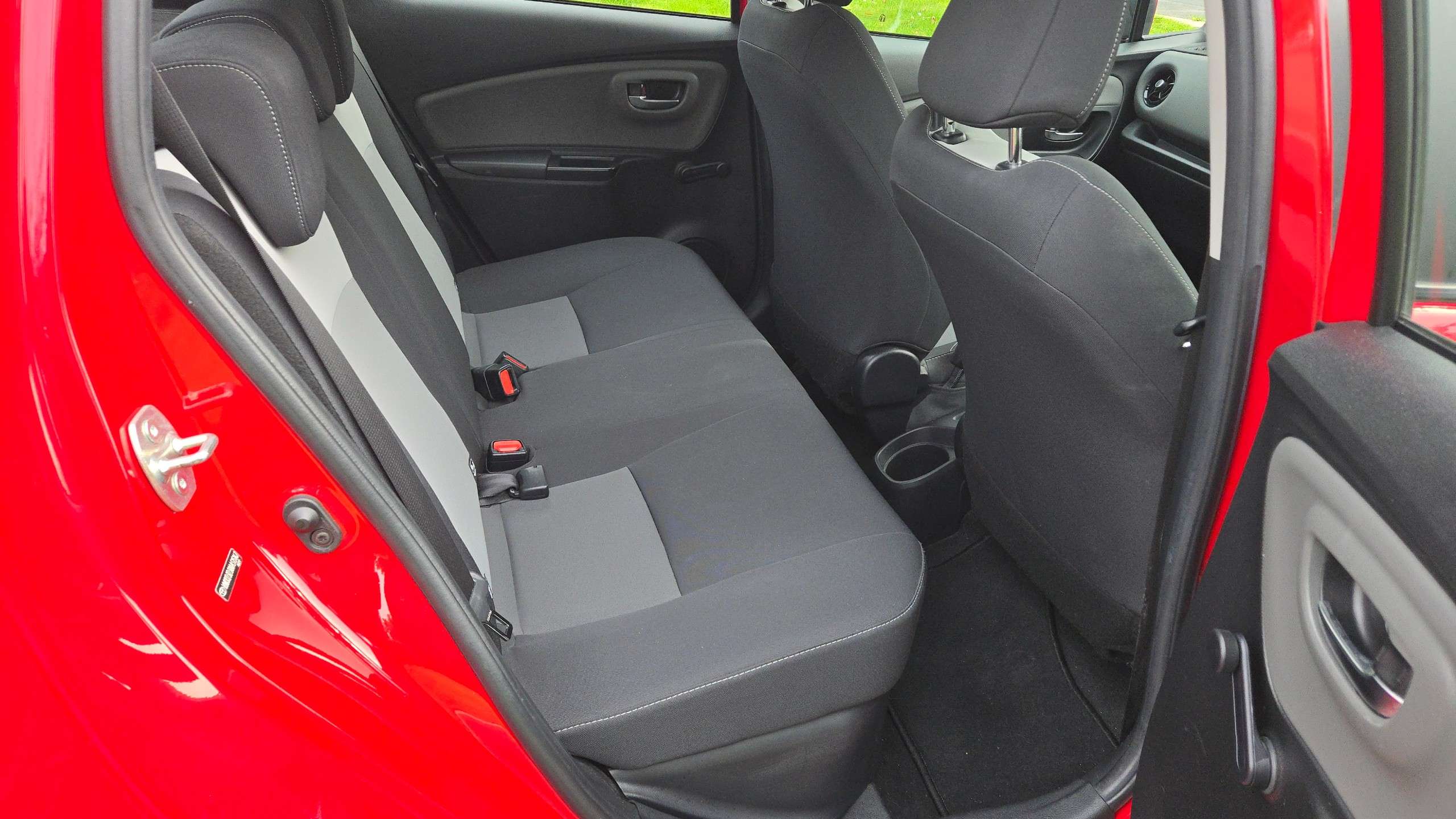 2019 TOYOTA YARIS 2019 TOYOTA YARIS