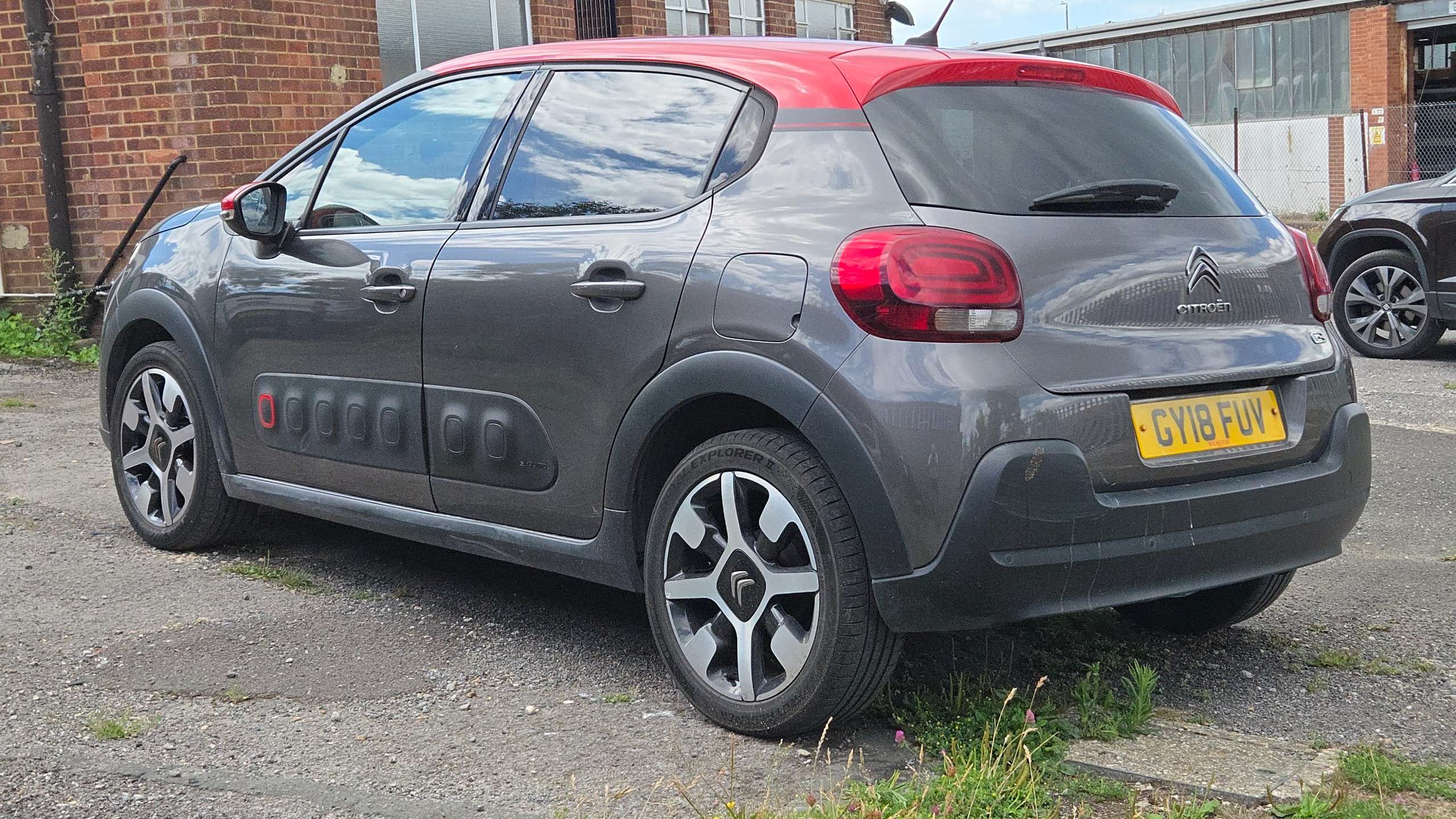 A 2018 CITROEN C3 1.2 PureTech Flair Nav Edition Euro 6 5dr A 2018 CITROEN C3 1.2 PureTech Flair Nav Edition Euro 6 5dr