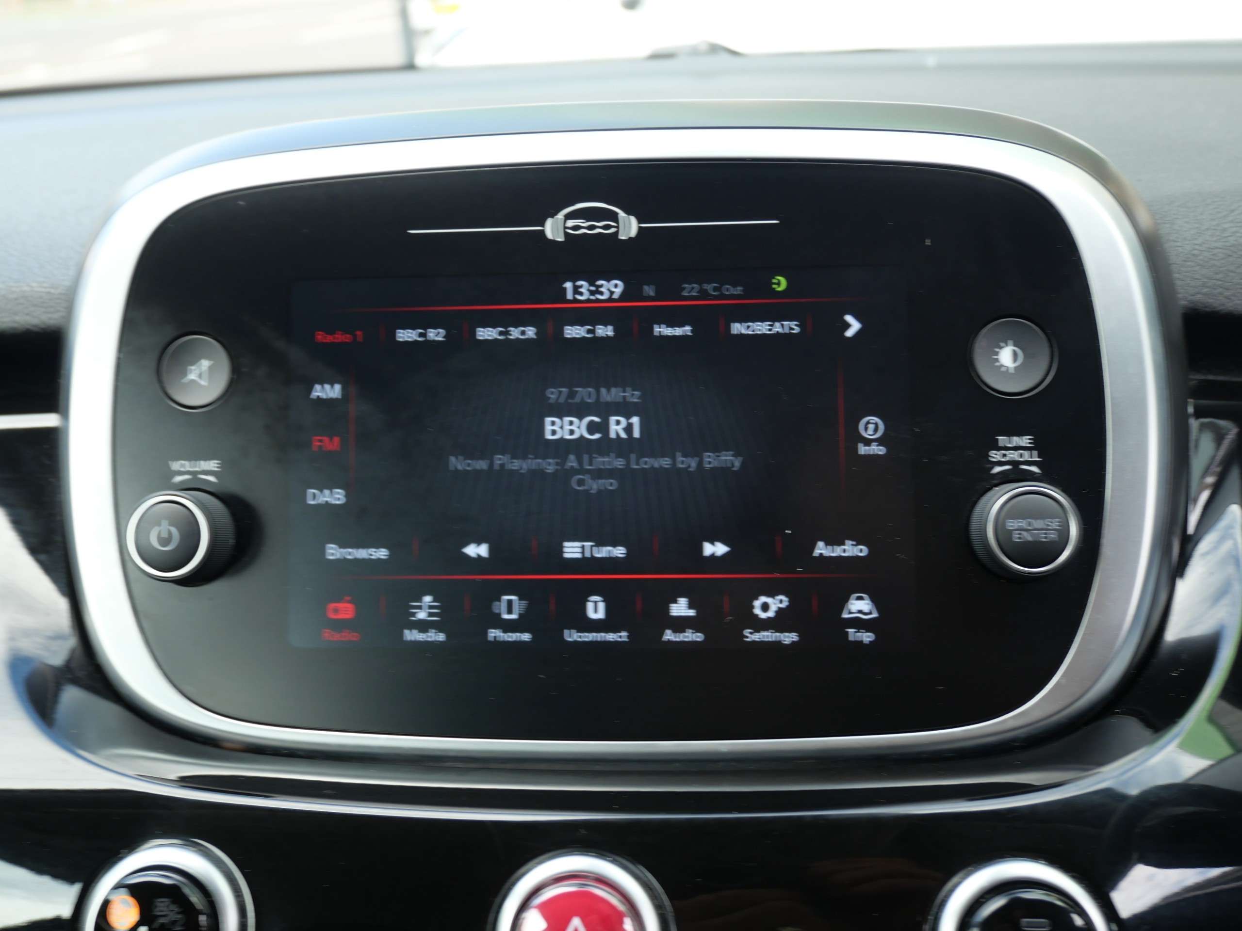 2019 FIAT 500X 2019 FIAT 500X