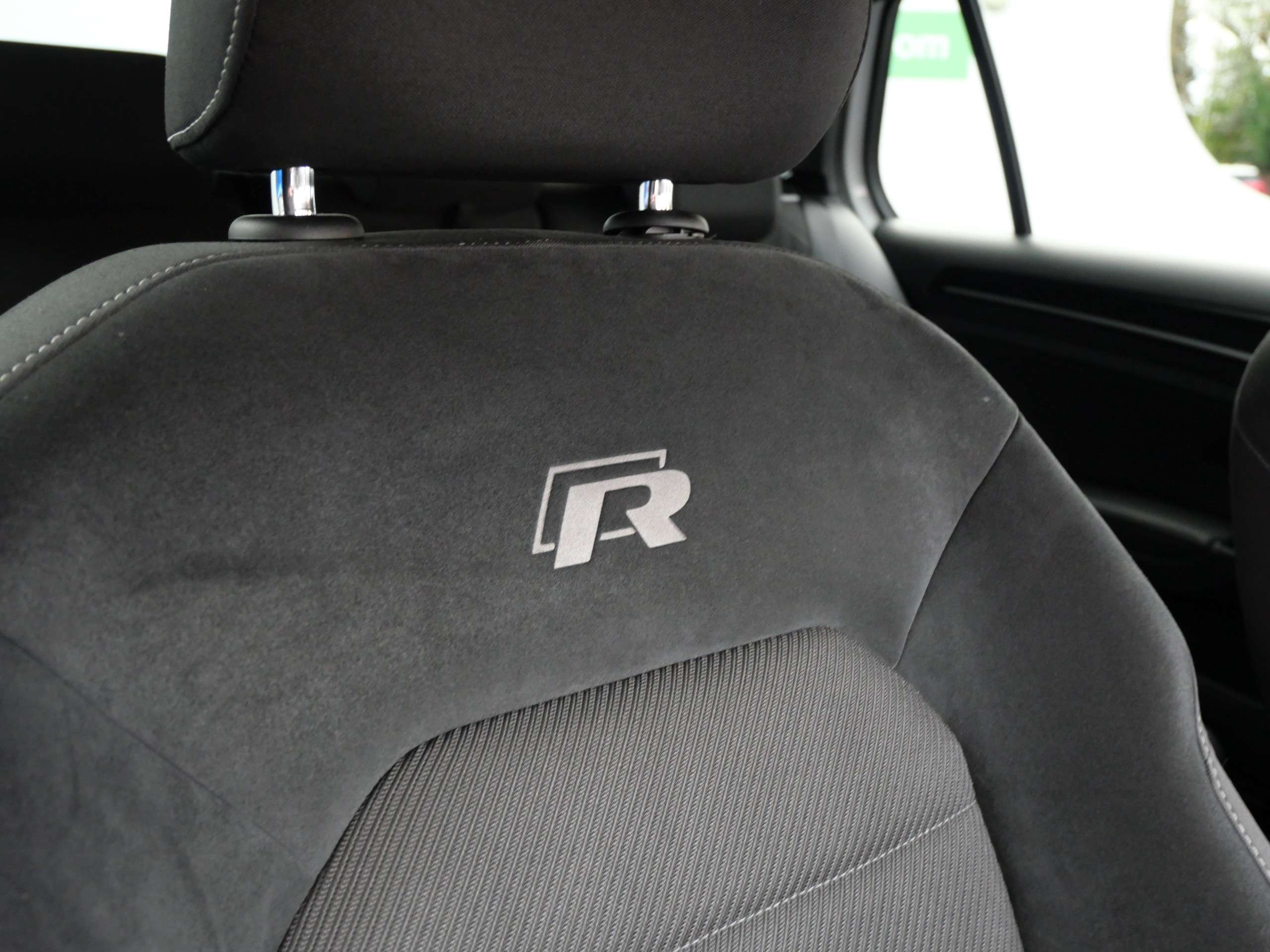 2019 VOLKSWAGEN GOLF 2019 VOLKSWAGEN GOLF