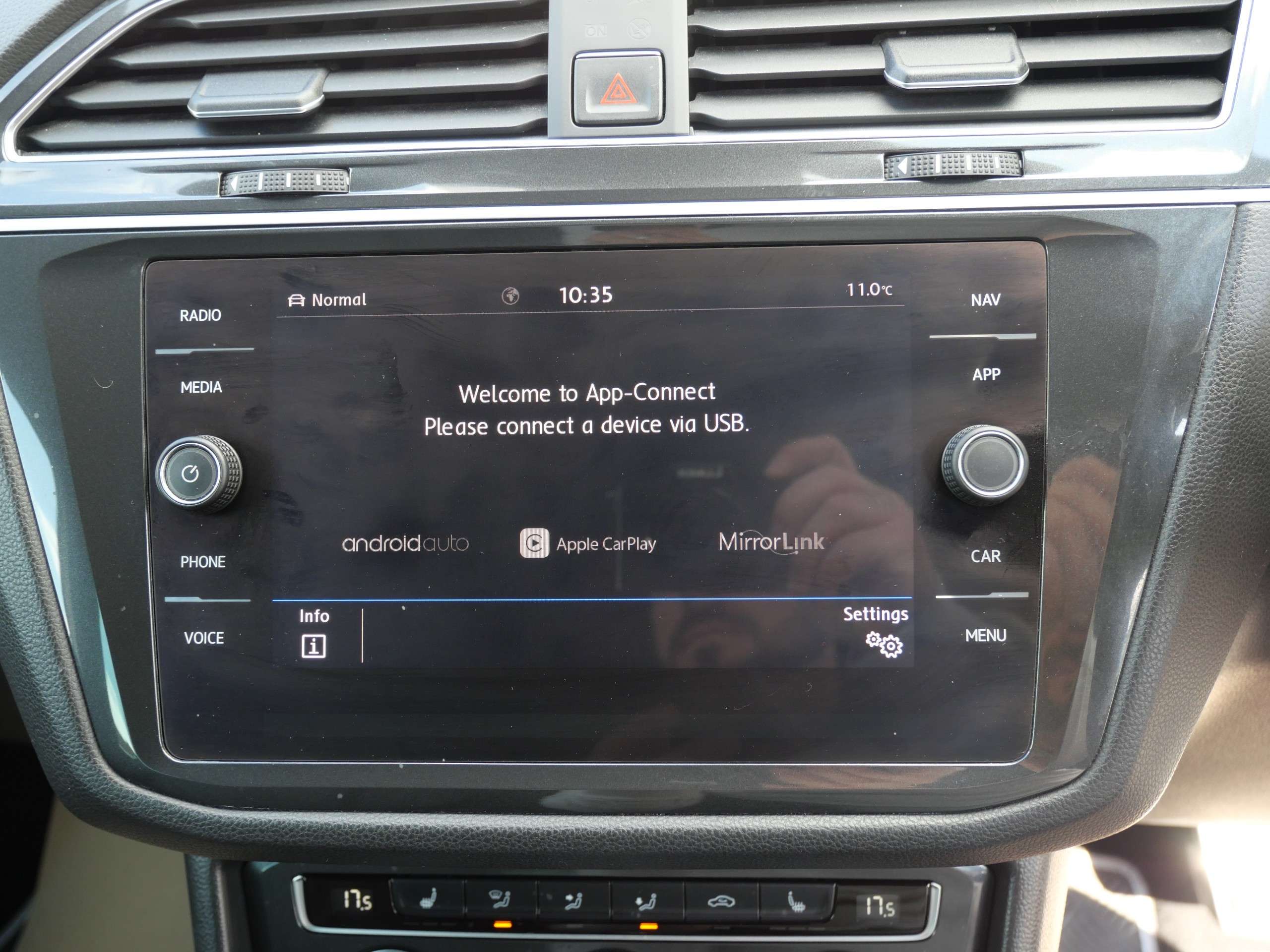 2018 VOLKSWAGEN TIGUAN 2018 VOLKSWAGEN TIGUAN