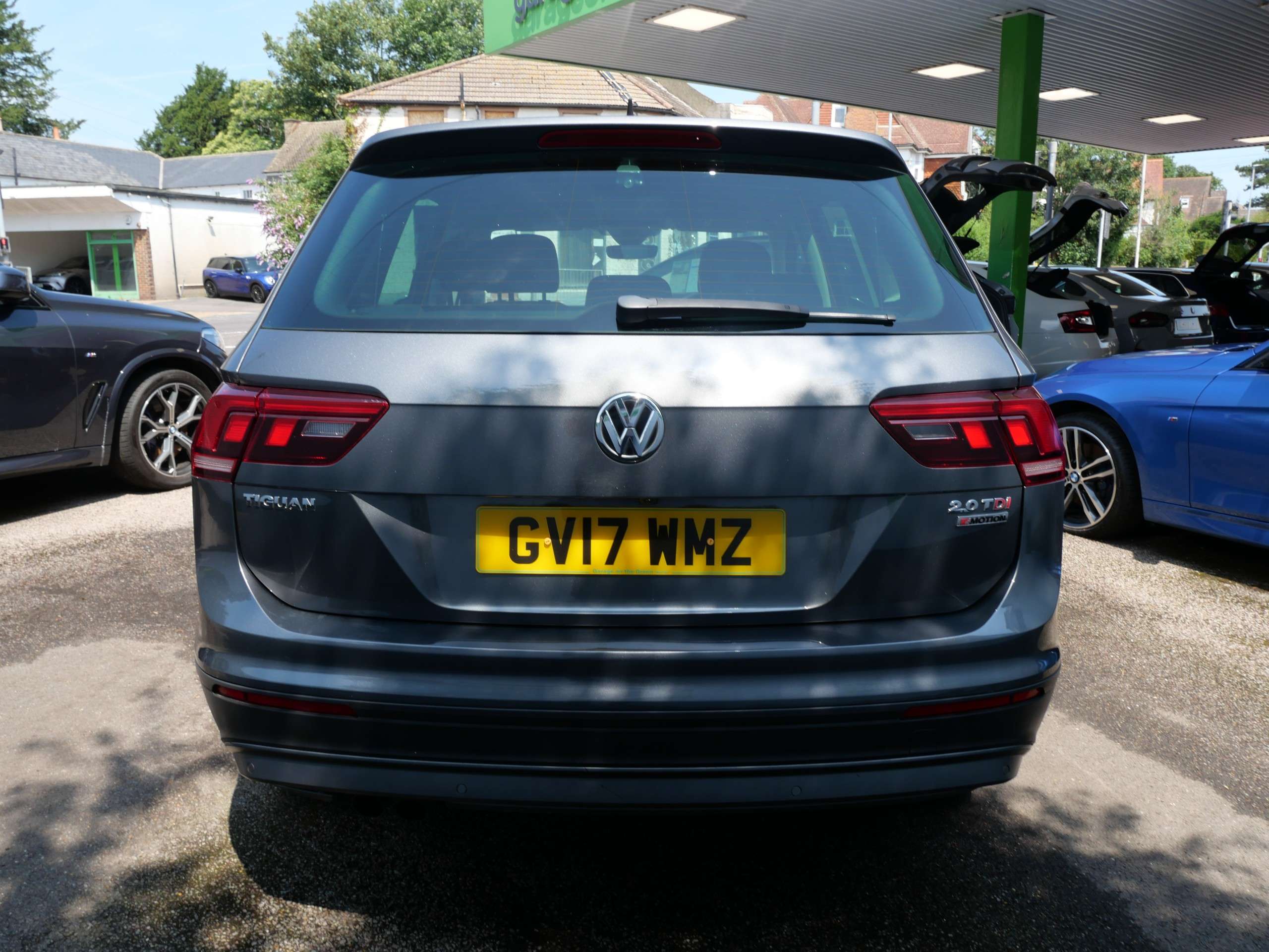 2017 VOLKSWAGEN TIGUAN 2017 VOLKSWAGEN TIGUAN
