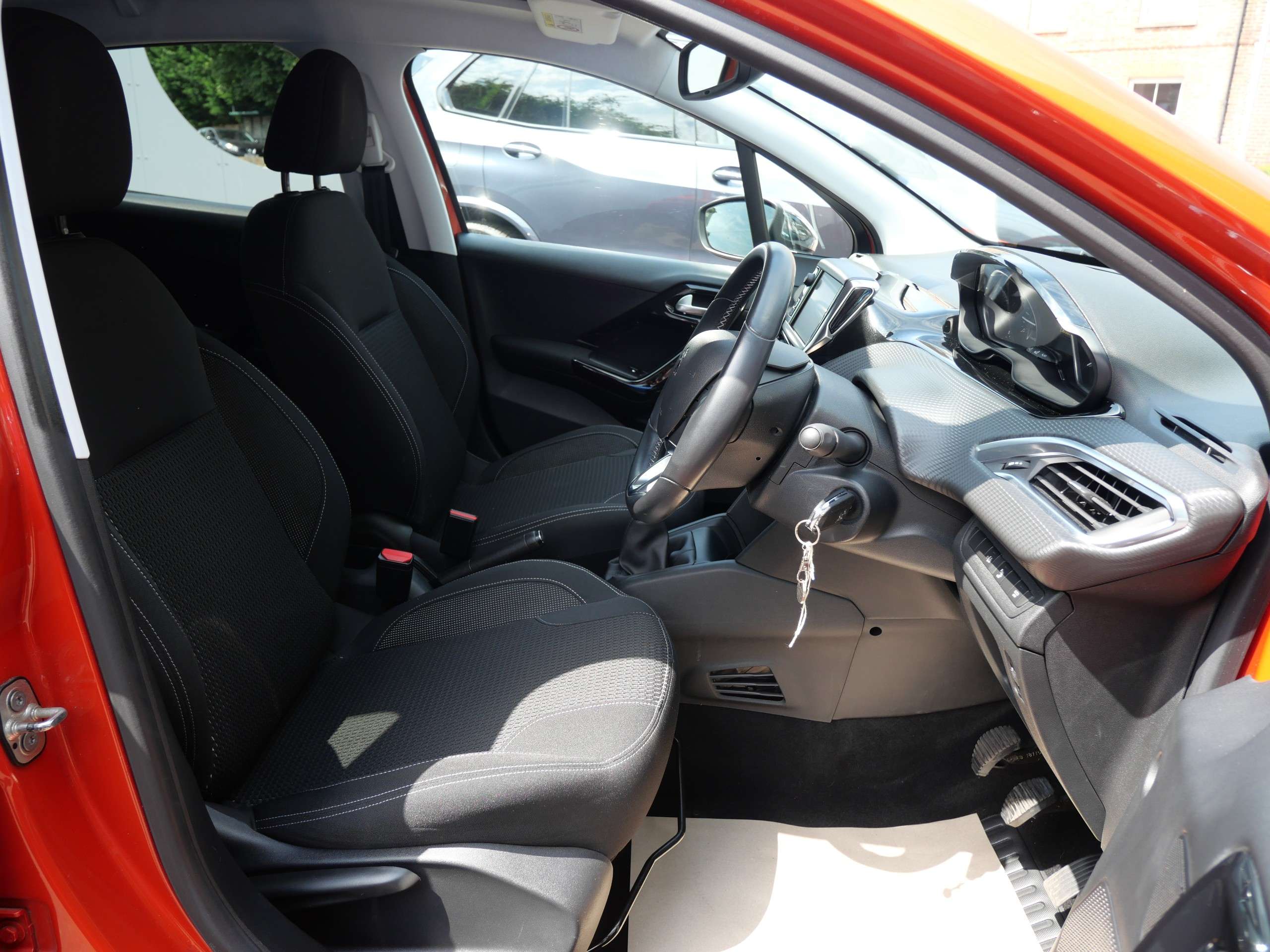 2018 PEUGEOT 208 2018 PEUGEOT 208