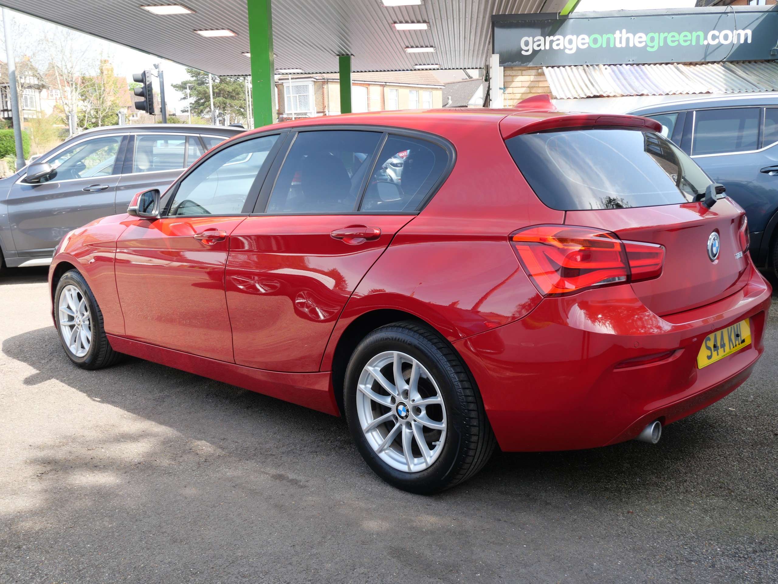 2019 BMW 1 SERIES 2019 BMW 1 SERIES
