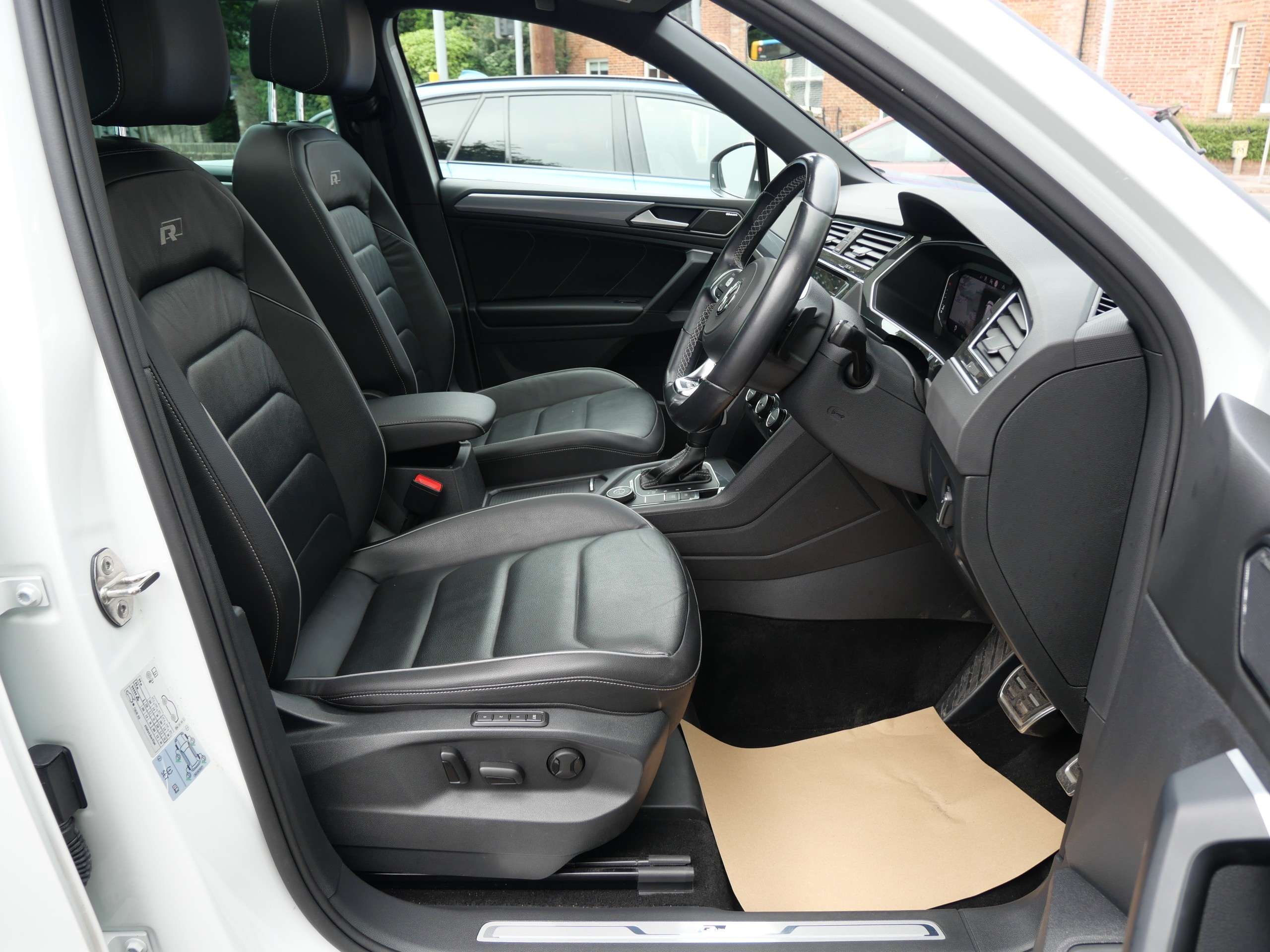 2019 VOLKSWAGEN TIGUAN 2019 VOLKSWAGEN TIGUAN