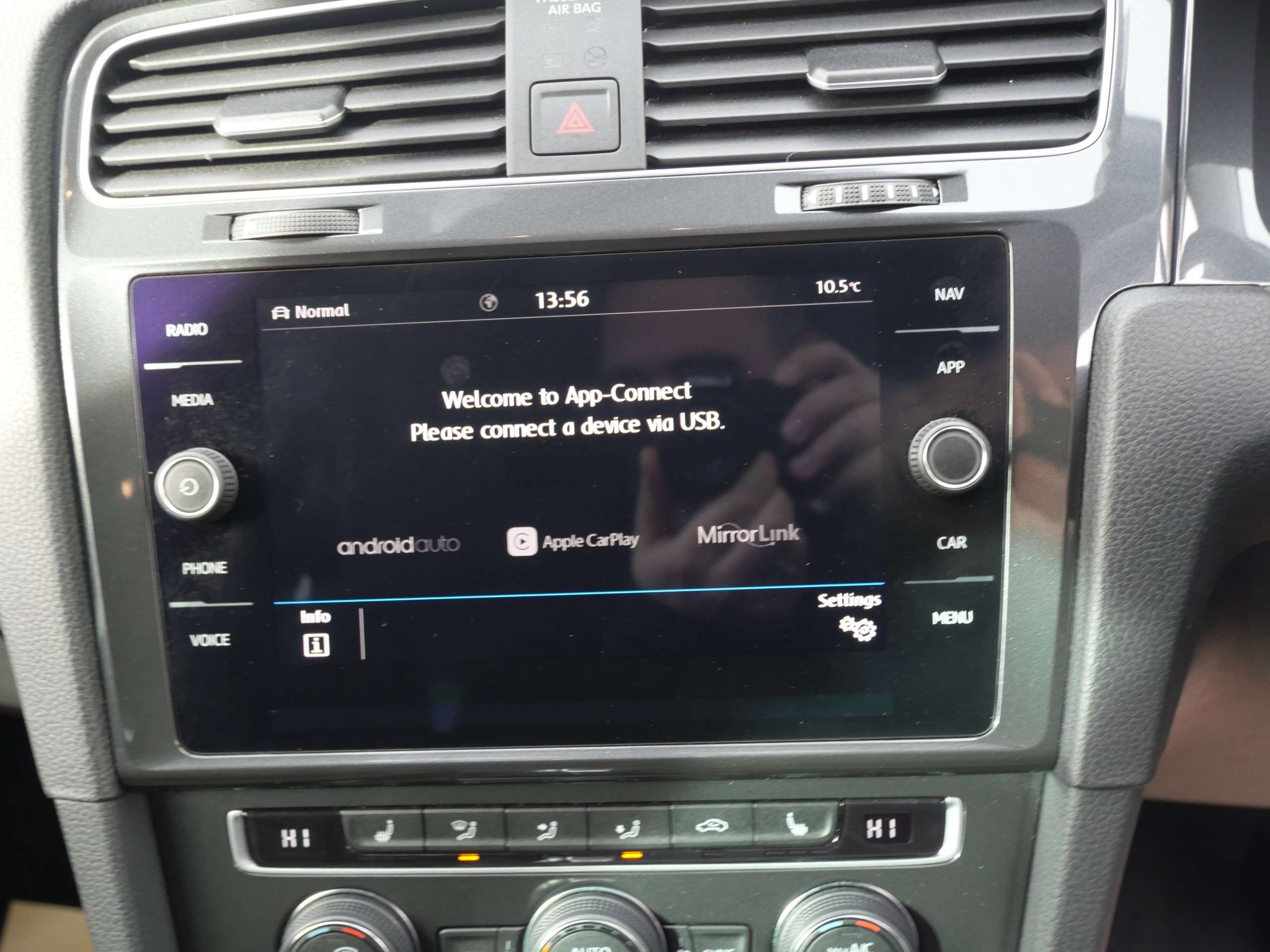 2019 VOLKSWAGEN GOLF 2019 VOLKSWAGEN GOLF