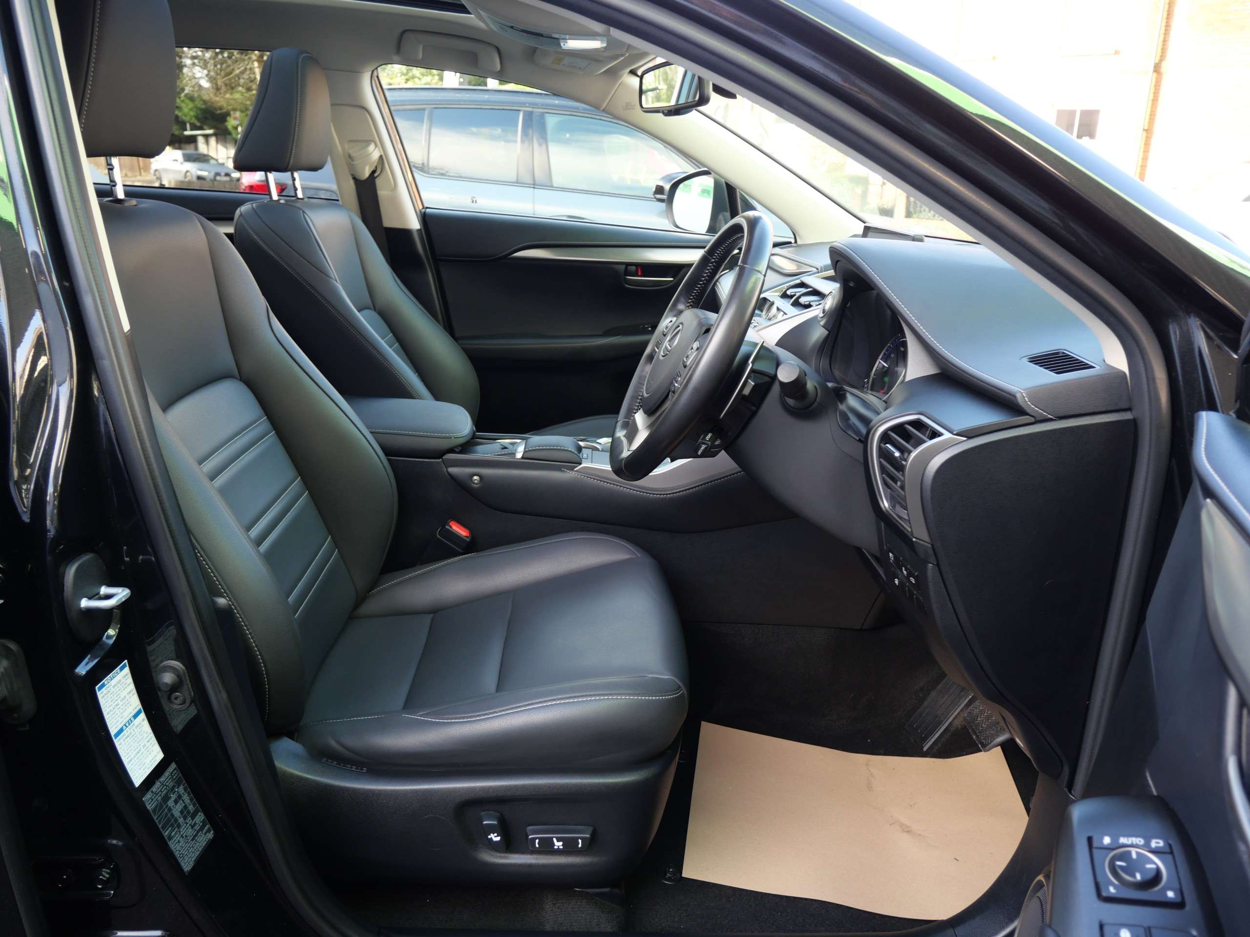 2021 LEXUS NX 2021 LEXUS NX