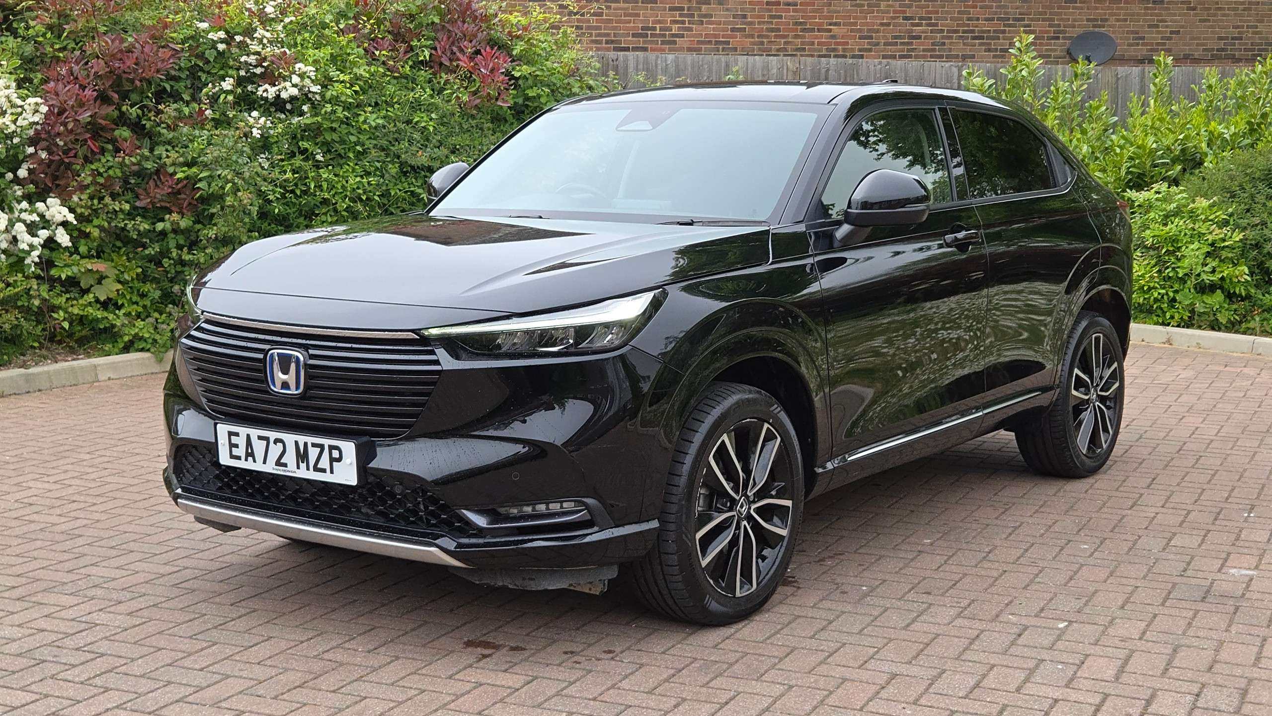 A 2023 HONDA HR-V 1.5 h i-MMD Advance Petrol Hybrid CVT Euro 6 (s/s) 5dr A 2023 HONDA HR-V 1.5 h i-MMD Advance Petrol Hybrid CVT Euro 6 (s/s) 5dr