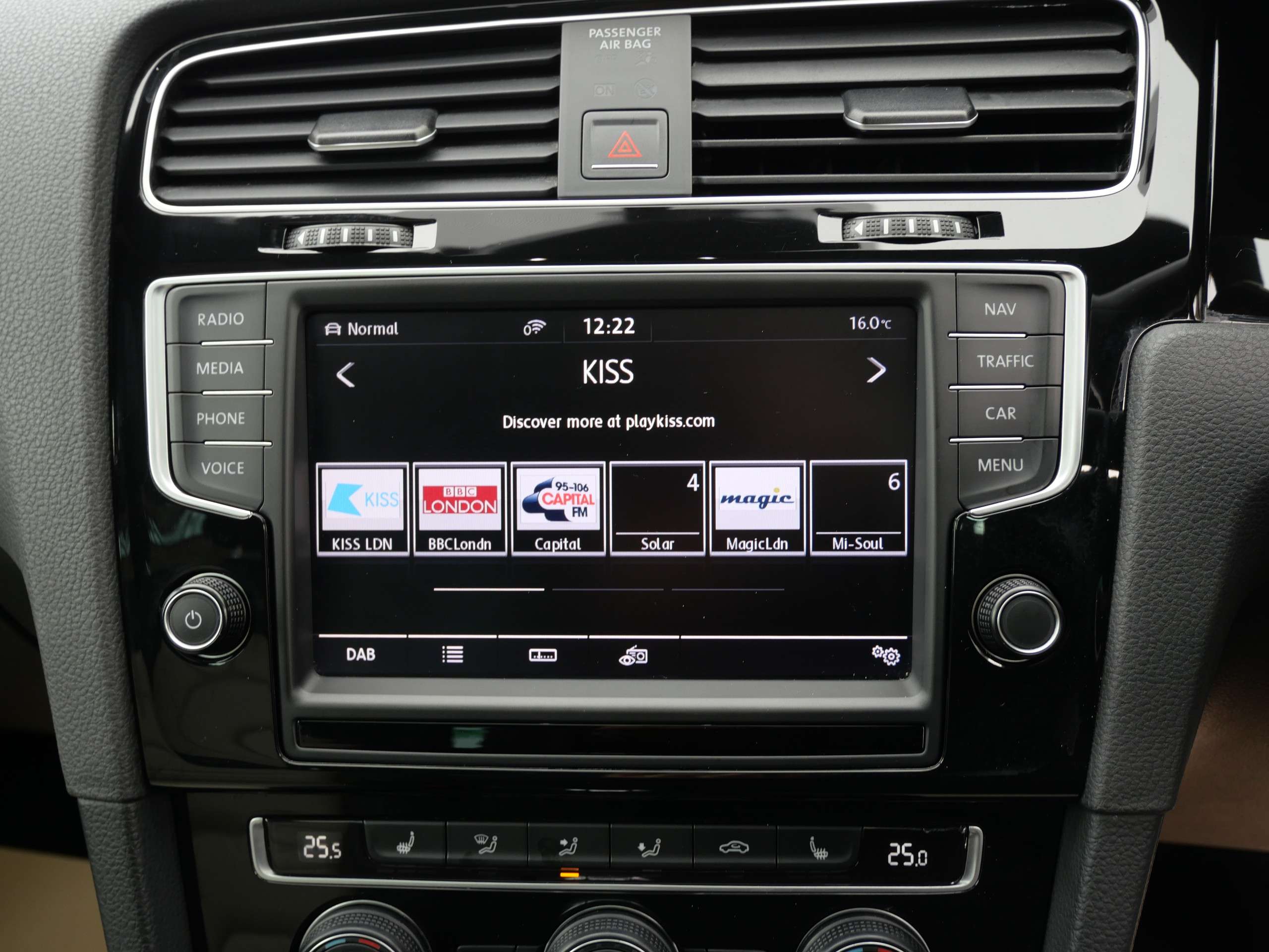 2016 VOLKSWAGEN GOLF 2016 VOLKSWAGEN GOLF