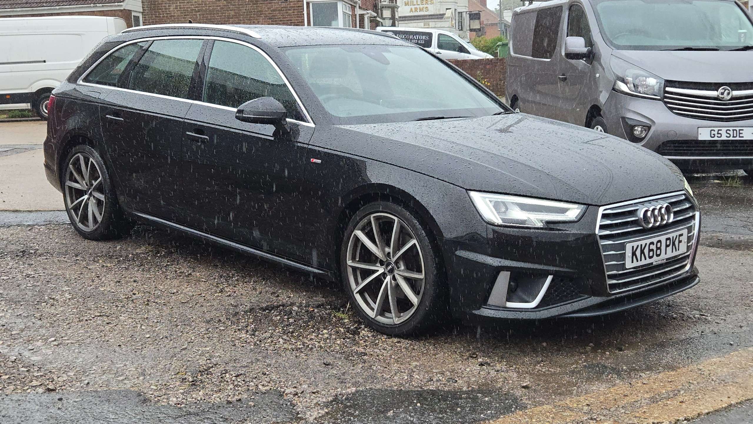 A 2019 AUDI A4 AVANT 2.0 TFSI 35 S line Euro 6 (s/s) 5dr A 2019 AUDI A4 AVANT 2.0 TFSI 35 S line Euro 6 (s/s) 5dr