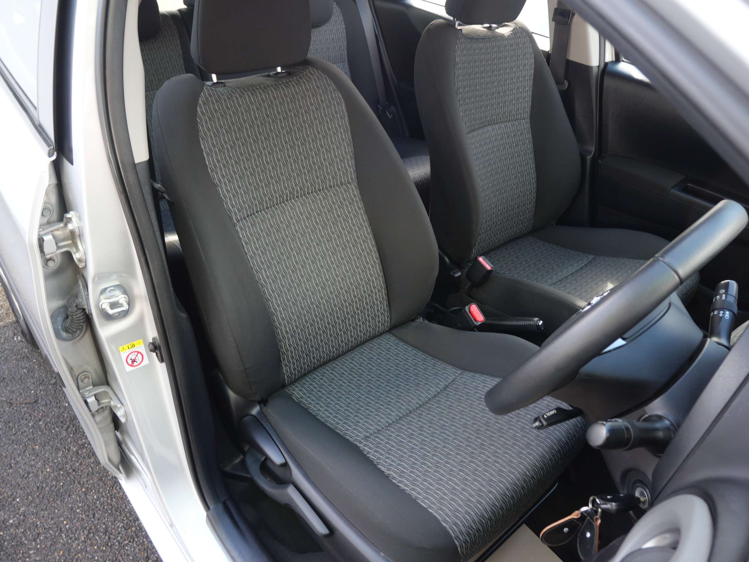 2014 TOYOTA YARIS 2014 TOYOTA YARIS