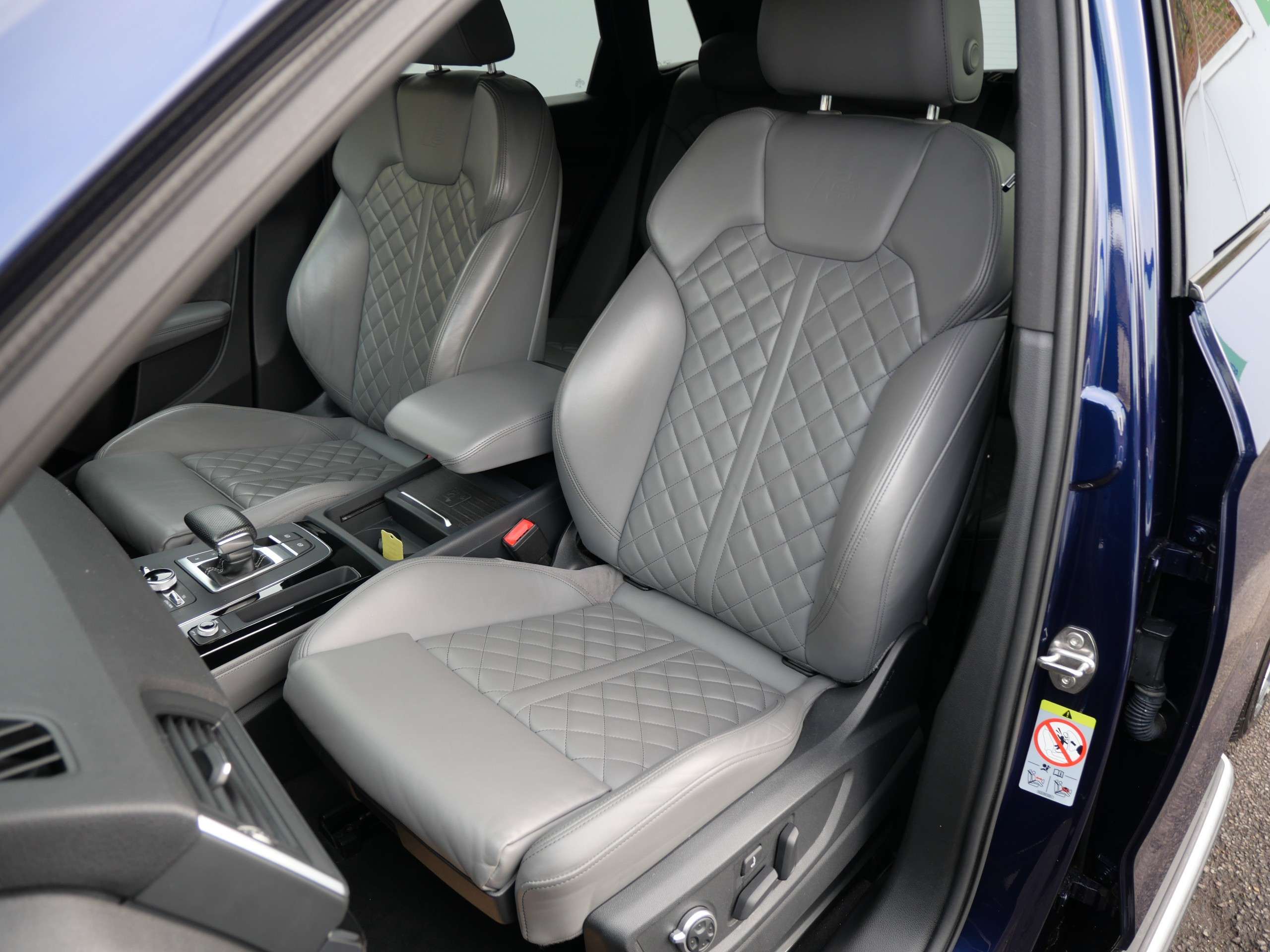 2019 AUDI Q5 2019 AUDI Q5