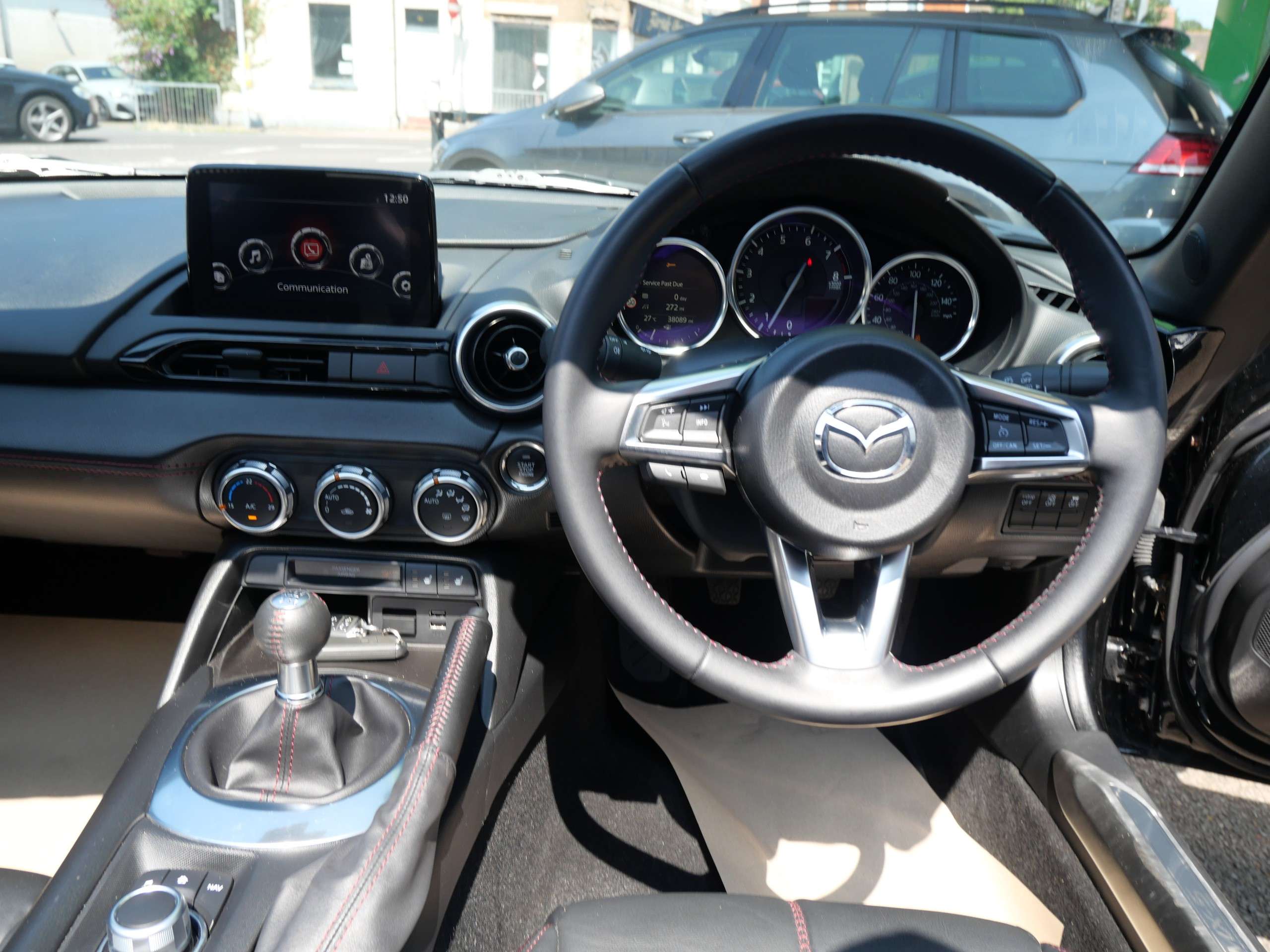 2019 MAZDA MX-5 2019 MAZDA MX-5