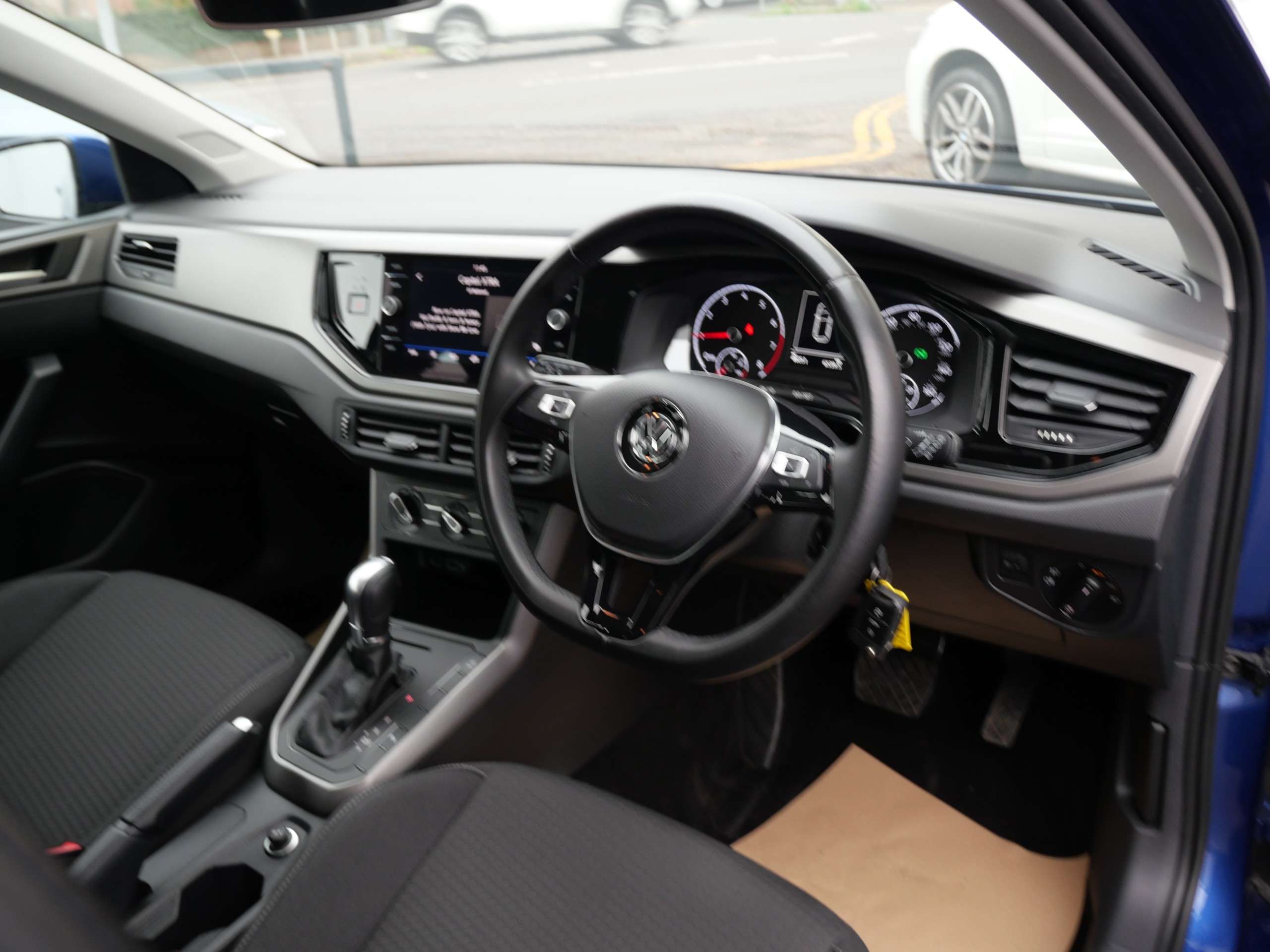 2018 VOLKSWAGEN POLO 2018 VOLKSWAGEN POLO