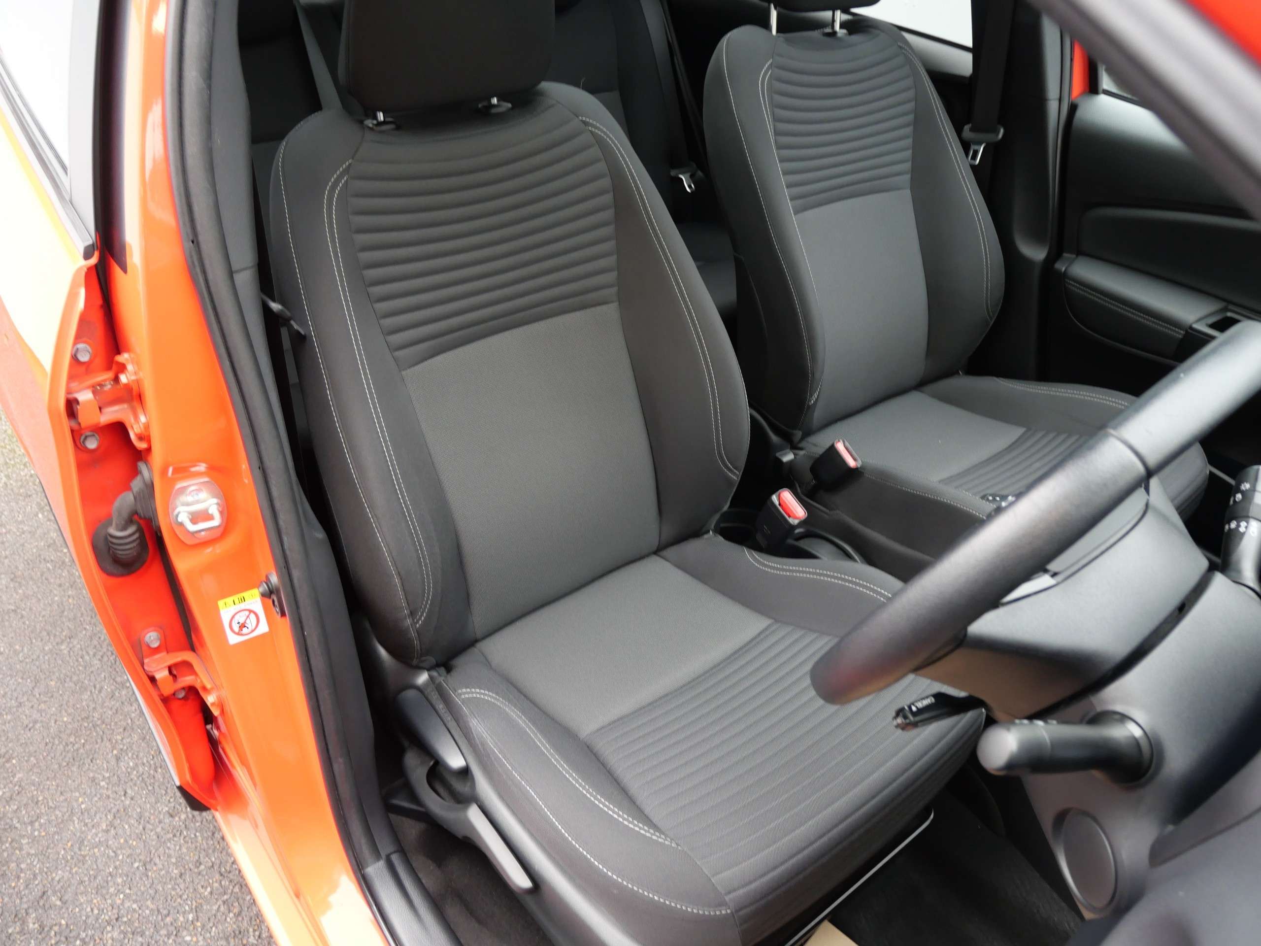 2016 TOYOTA YARIS 2016 TOYOTA YARIS