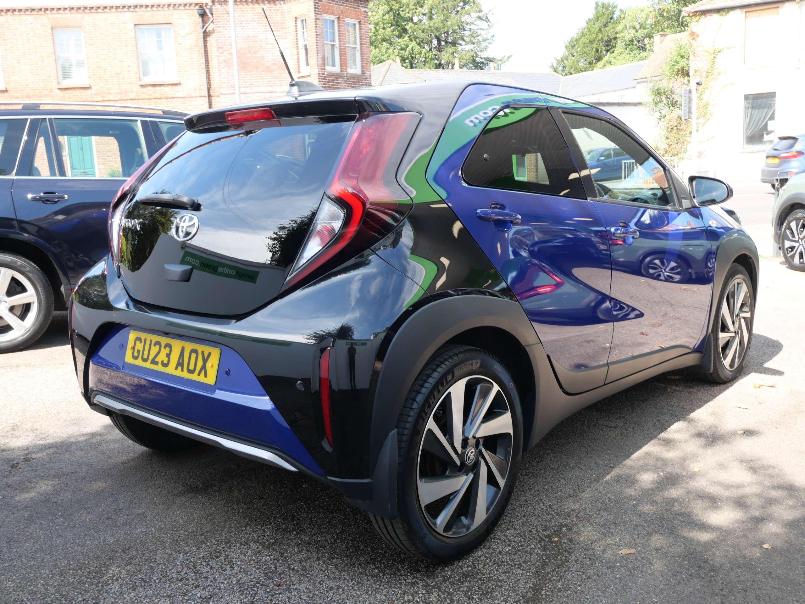 A 2023 TOYOTA AYGO X 1.0 VVT-i Exclusive Euro 6 (s/s) 5dr A 2023 TOYOTA AYGO X 1.0 VVT-i Exclusive Euro 6 (s/s) 5dr