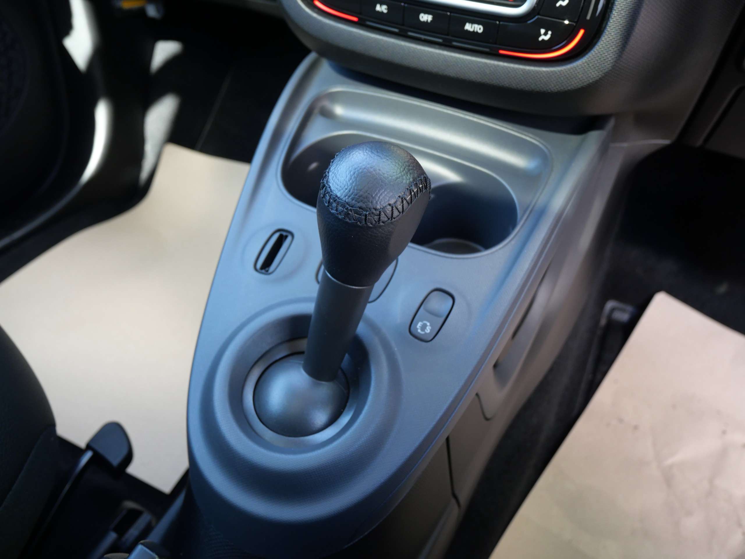 2016 SMART FORTWO 2016 SMART FORTWO