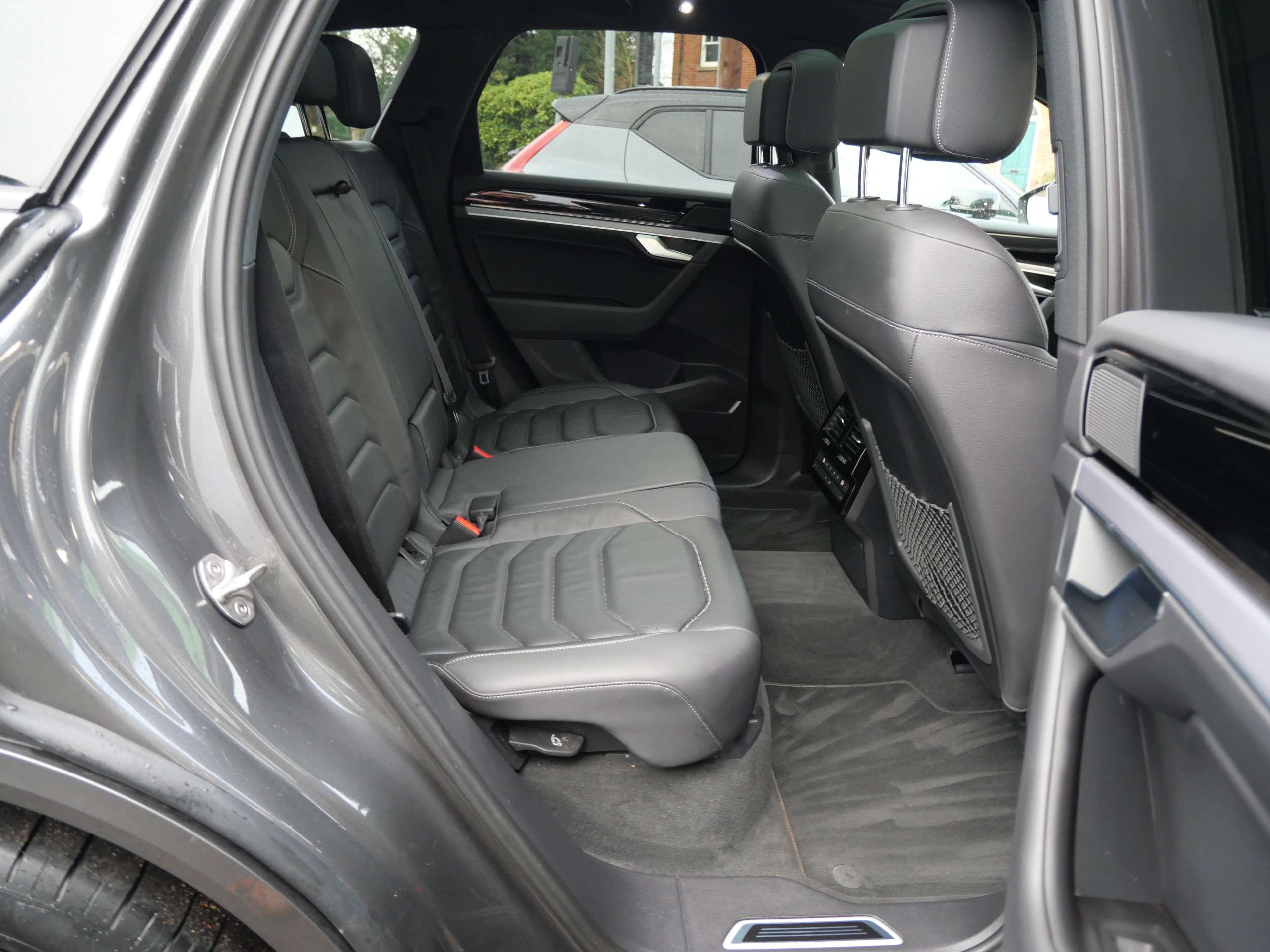 2022 VOLKSWAGEN TOUAREG 2022 VOLKSWAGEN TOUAREG