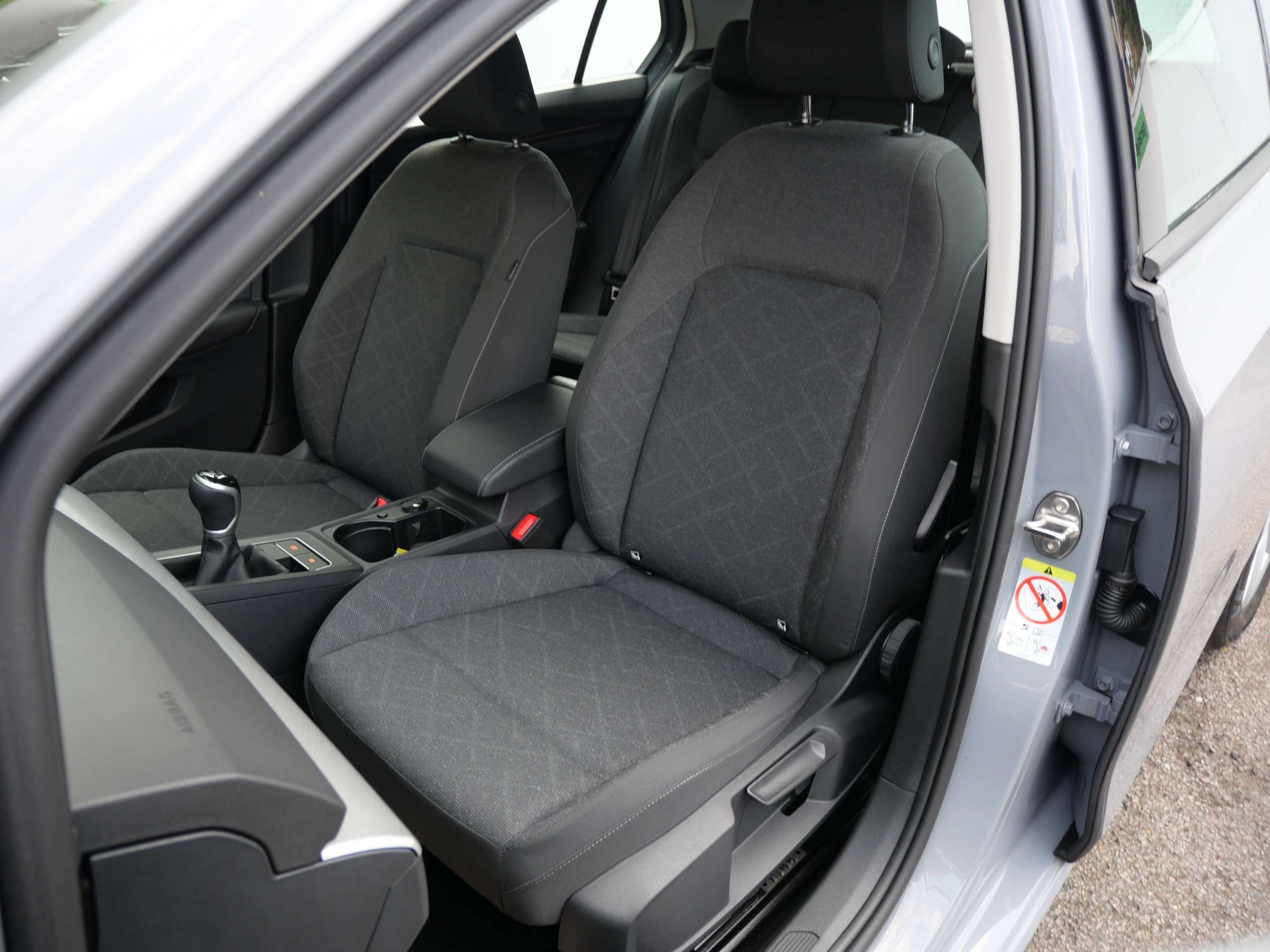2022 VOLKSWAGEN GOLF 2022 VOLKSWAGEN GOLF