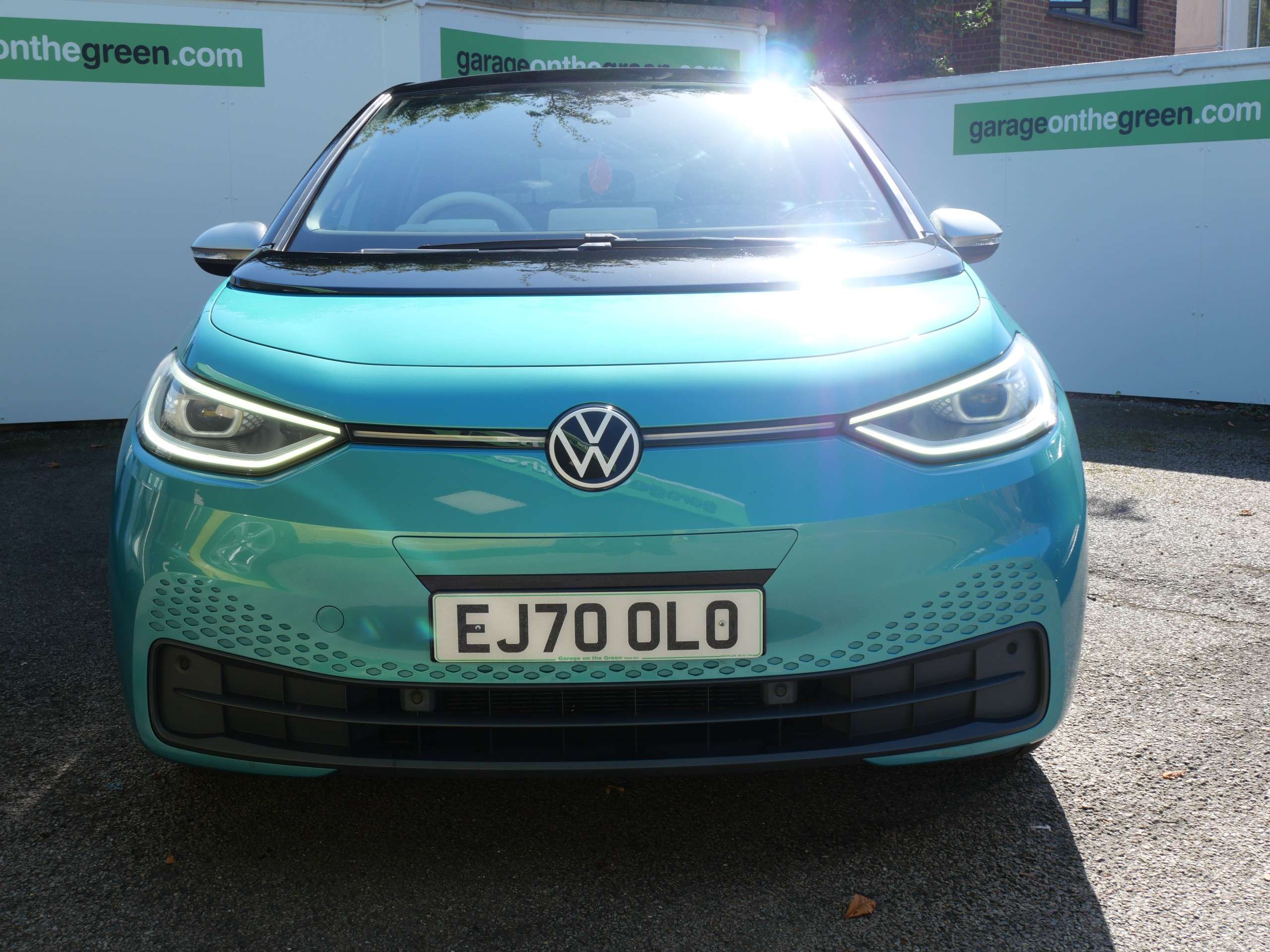 A 2020 VOLKSWAGEN ID.3 Pro Performance 58kWh 1ST Edition Electric Auto (204 ps) 5dr A 2020 VOLKSWAGEN ID.3 Pro Performance 58kWh 1ST Edition Electric Auto (204 ps) 5dr