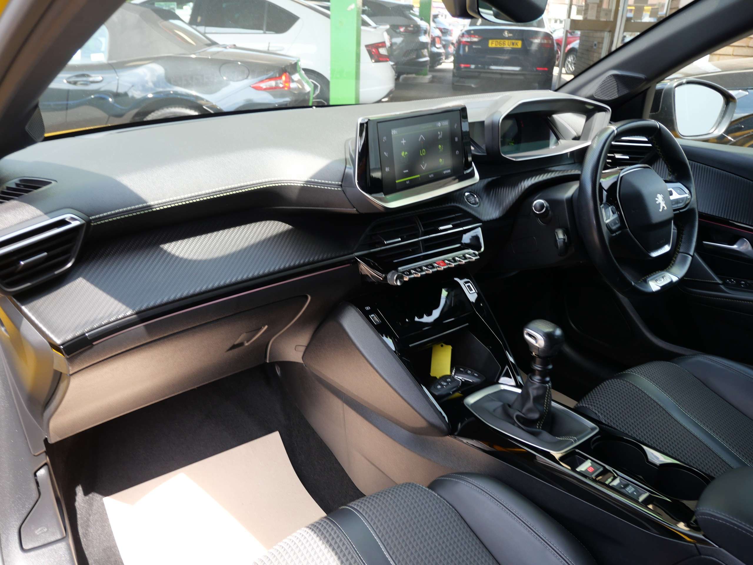 2020 PEUGEOT 208 2020 PEUGEOT 208